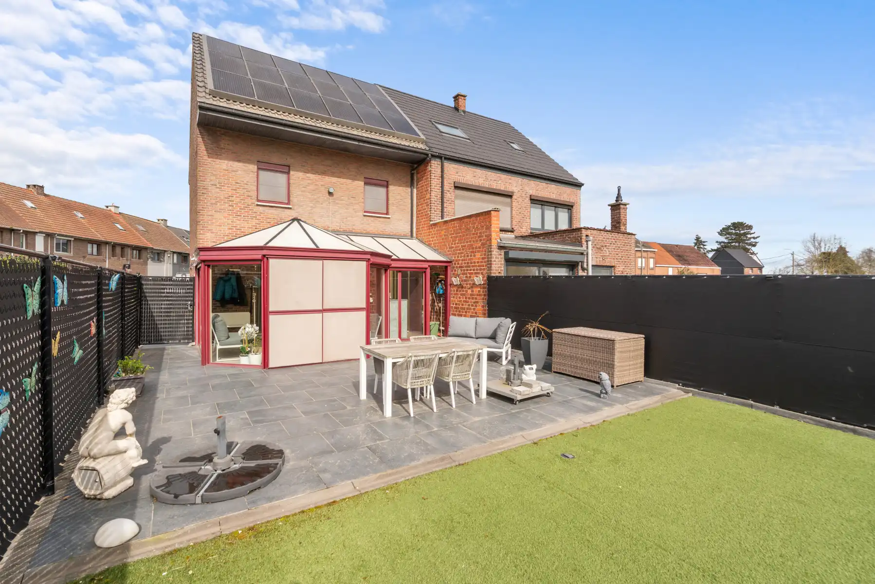 Instapklare gezinswoning met 3 slaapkamers, 2 badkamers foto 16