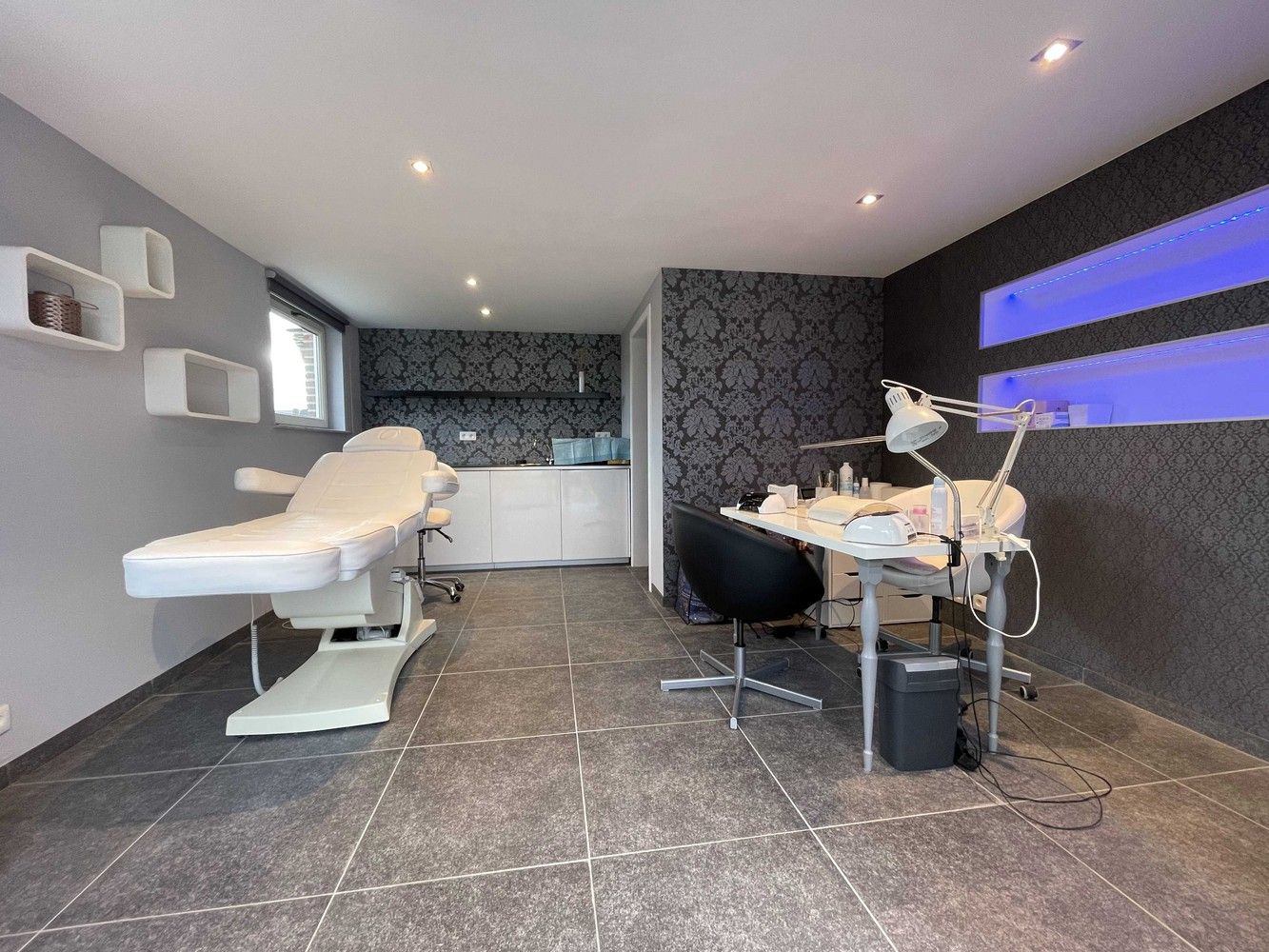 Gunstig gelegen woning met zwembad foto 22