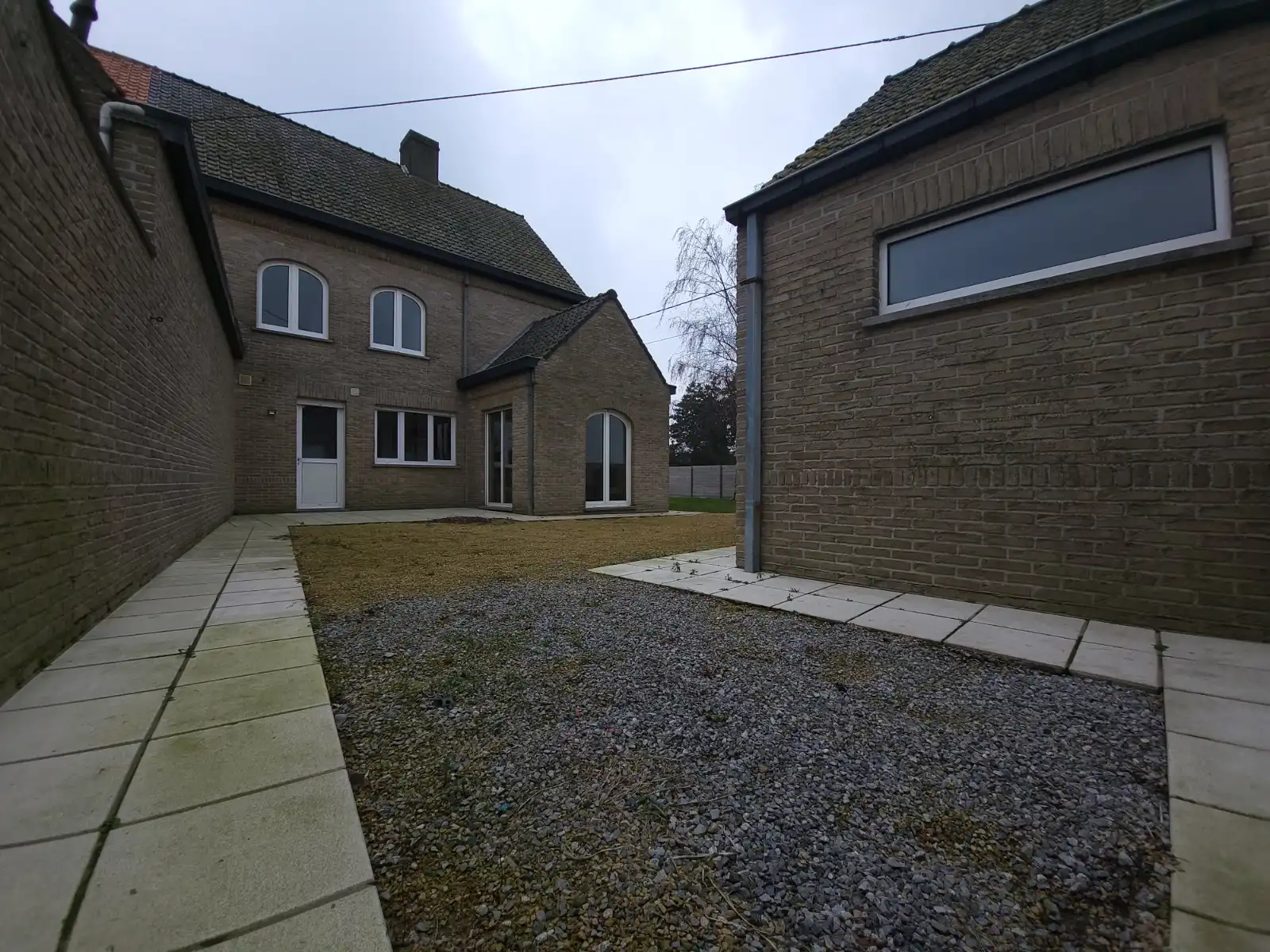 Ruime woning in Dentergem foto 26