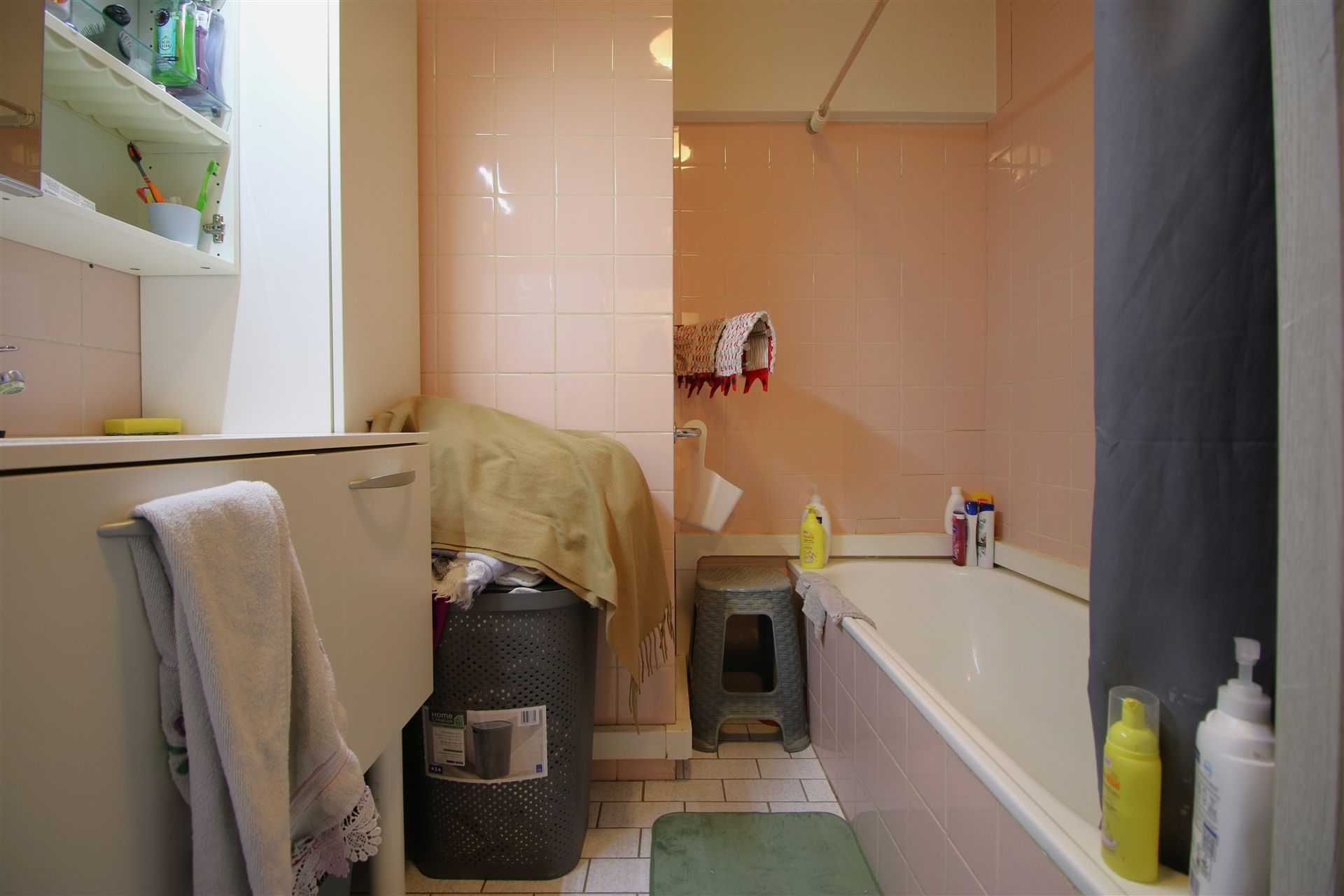 Ruim appt 2 slpk, terras en parking foto 13