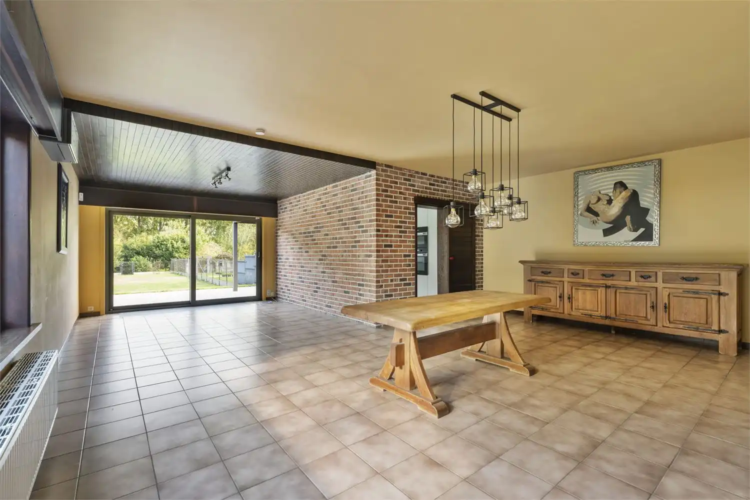 Zorgeloos wonen in een vernieuwde woning op een rustige ligging foto 7