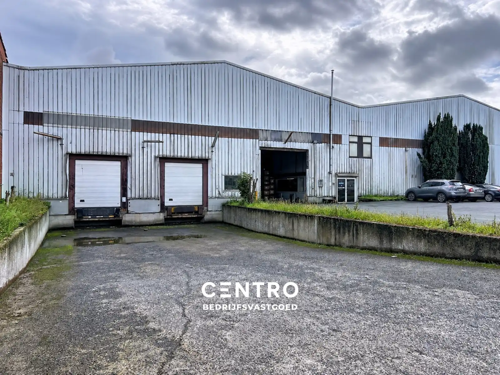Industrieel-magazijn-logistiek te huur 8800 Roeselare