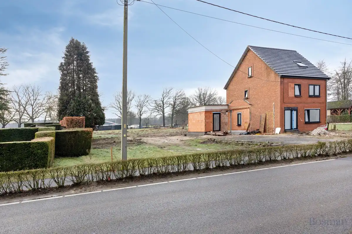 Bouwgrond voor halfopen bebouwing te koop in Klein-Vorst foto 3