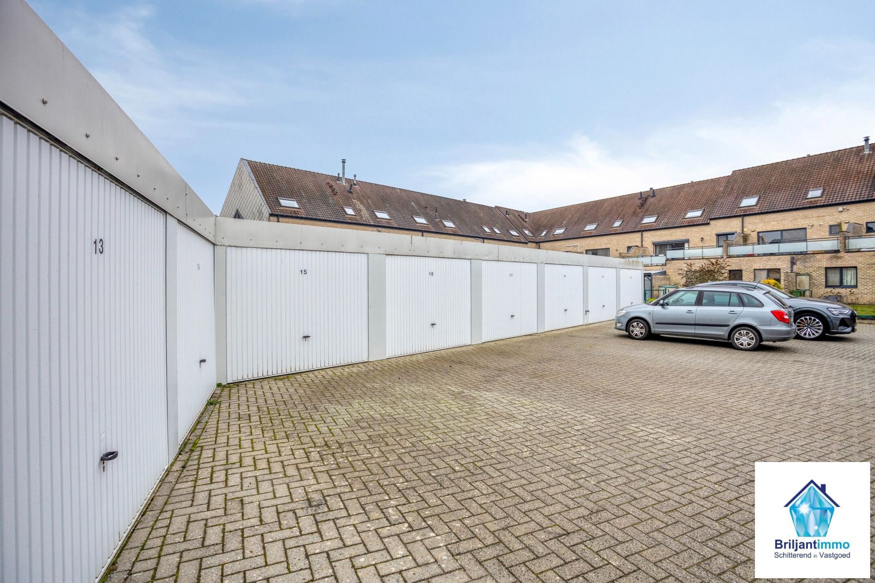 Licht, ruimte en rust in dit duplexapp met 2 slp en terras! foto 21