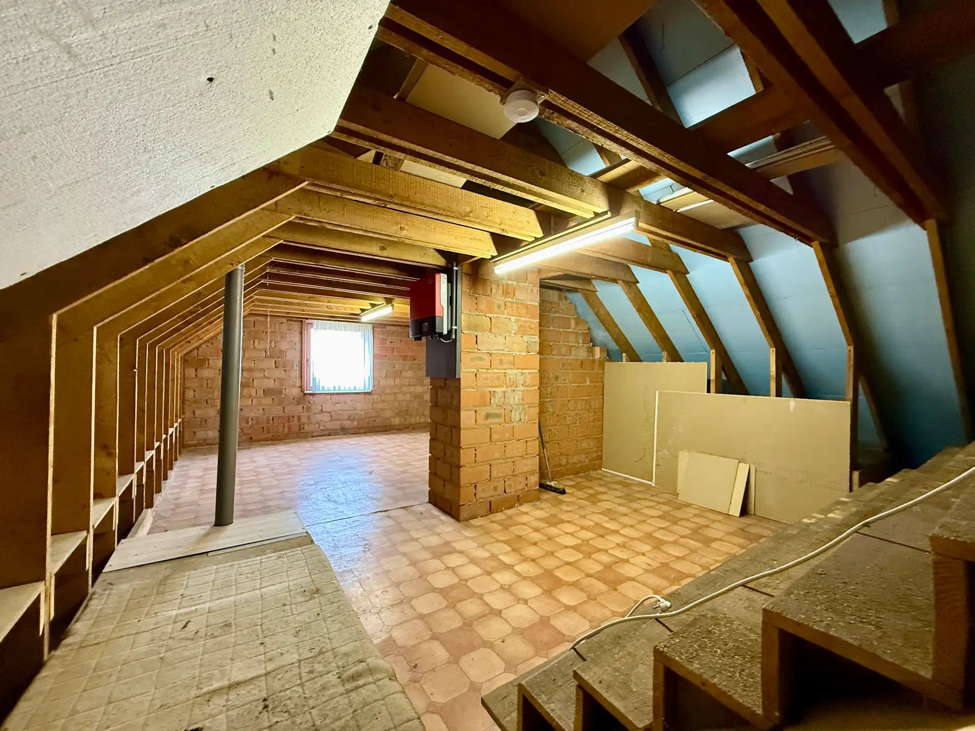 Vrijstaande woning met 4 slaapkamers op perceel van 6a72 foto 25