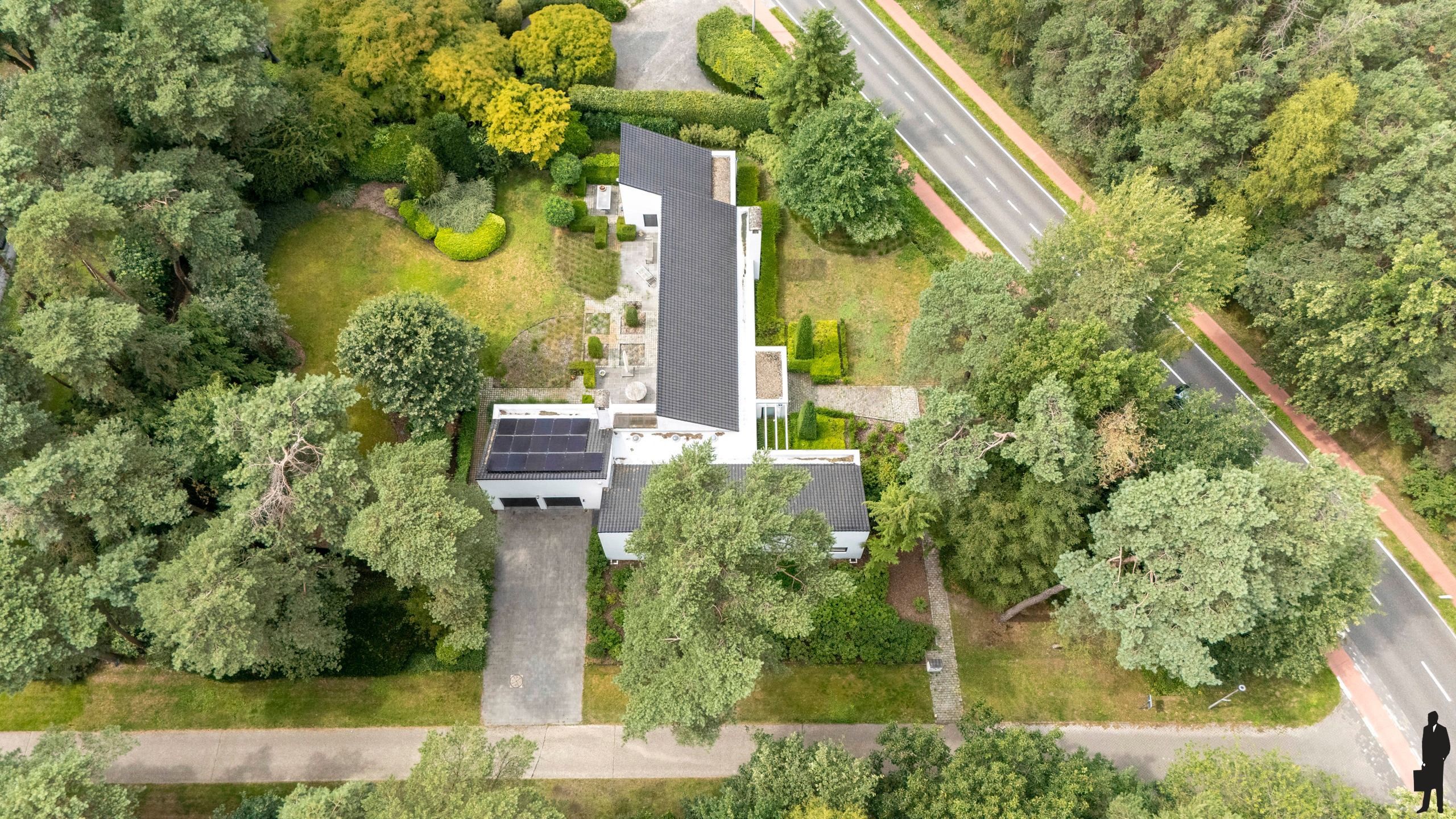 Stijlvolle villa met 3 slaapkamers gelegen op 2416m²  foto 29