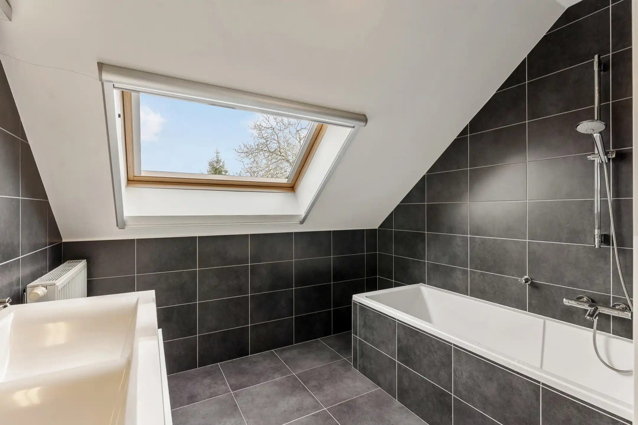 Perfect onderhouden duplex in het hart van Riemst foto 19