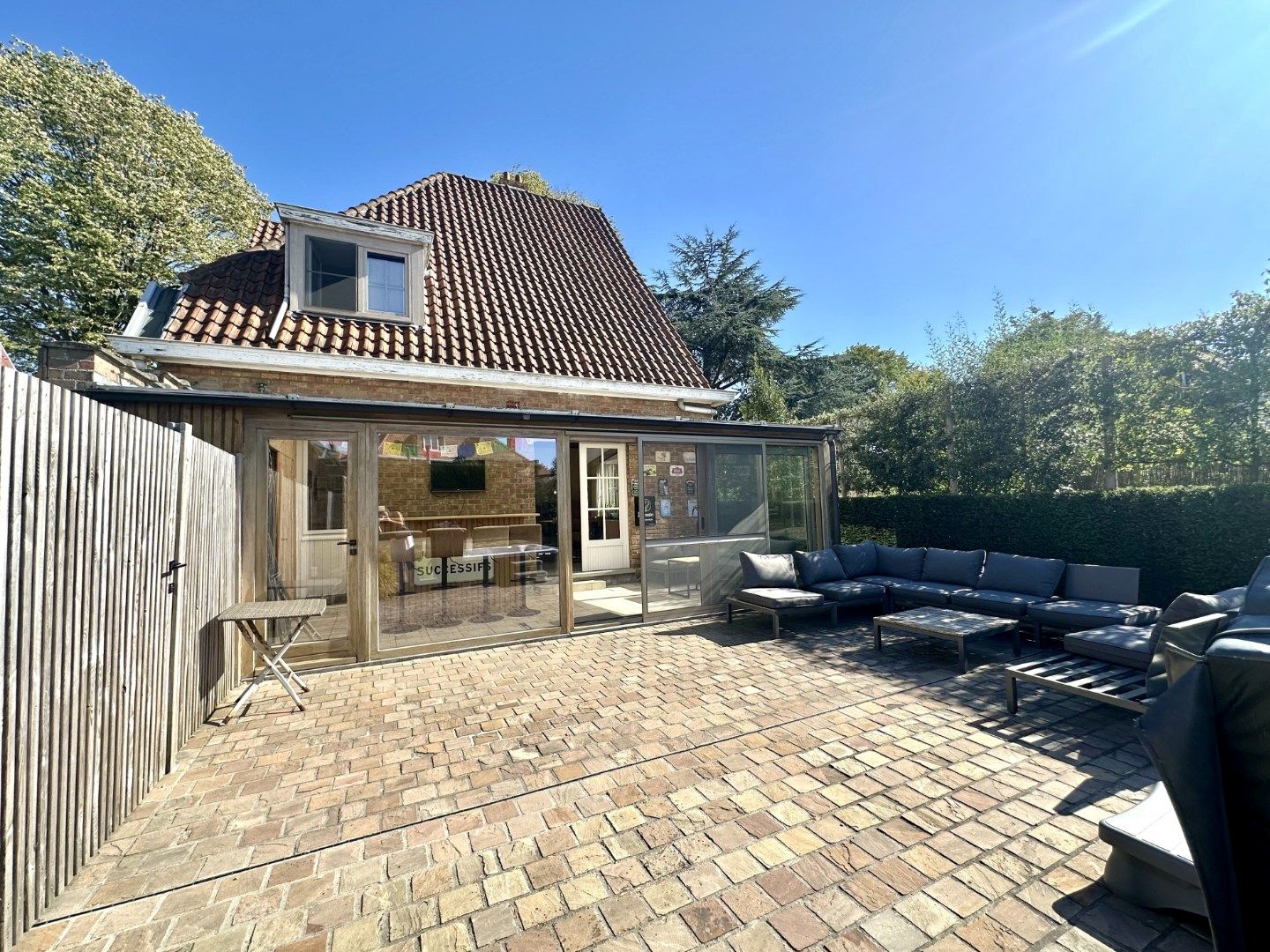 Gezinswoning met drie slaapkamers foto 17