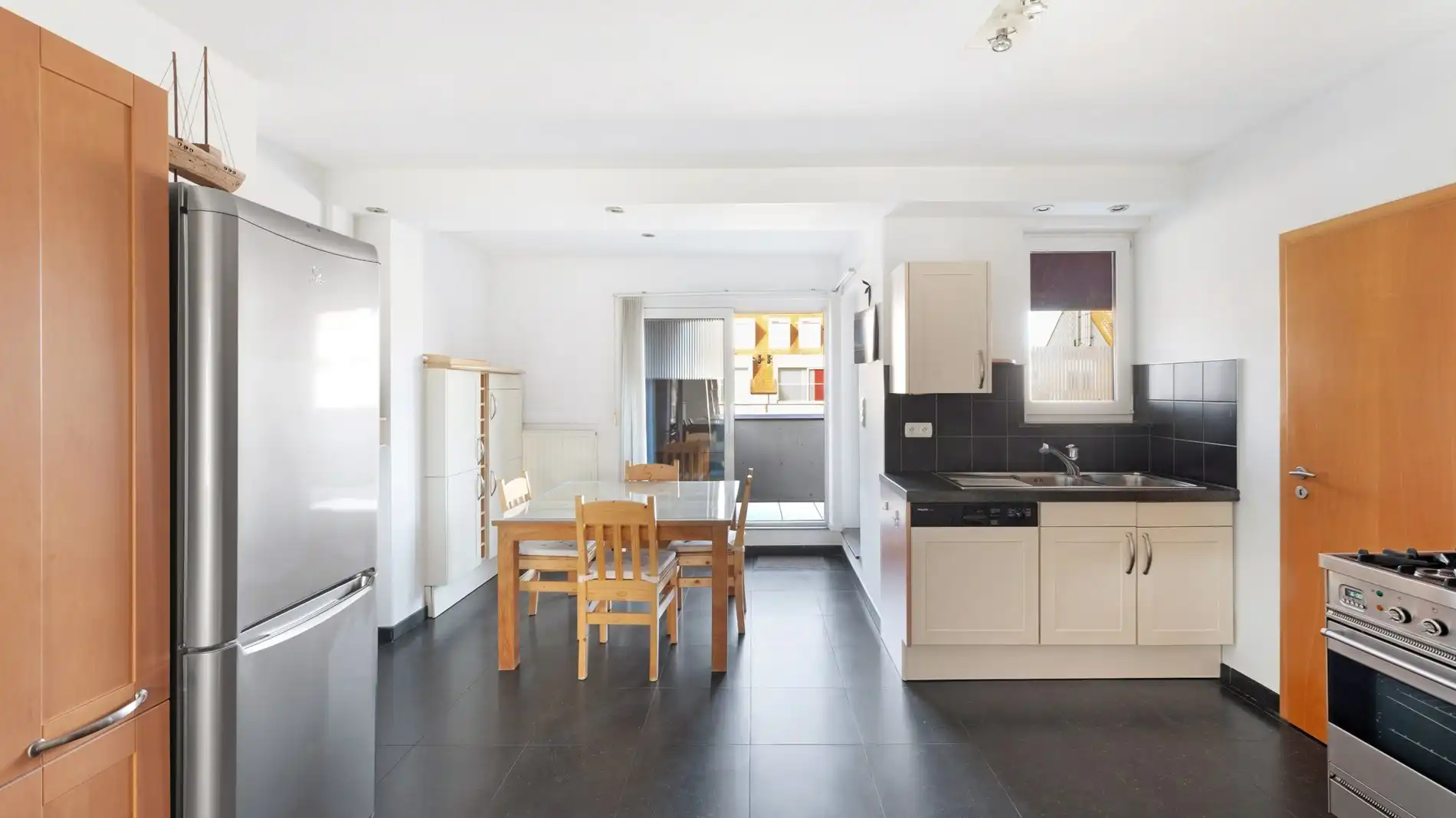 Ruim duplex appartement met zonnige terrassen in hartje Knokke foto 10