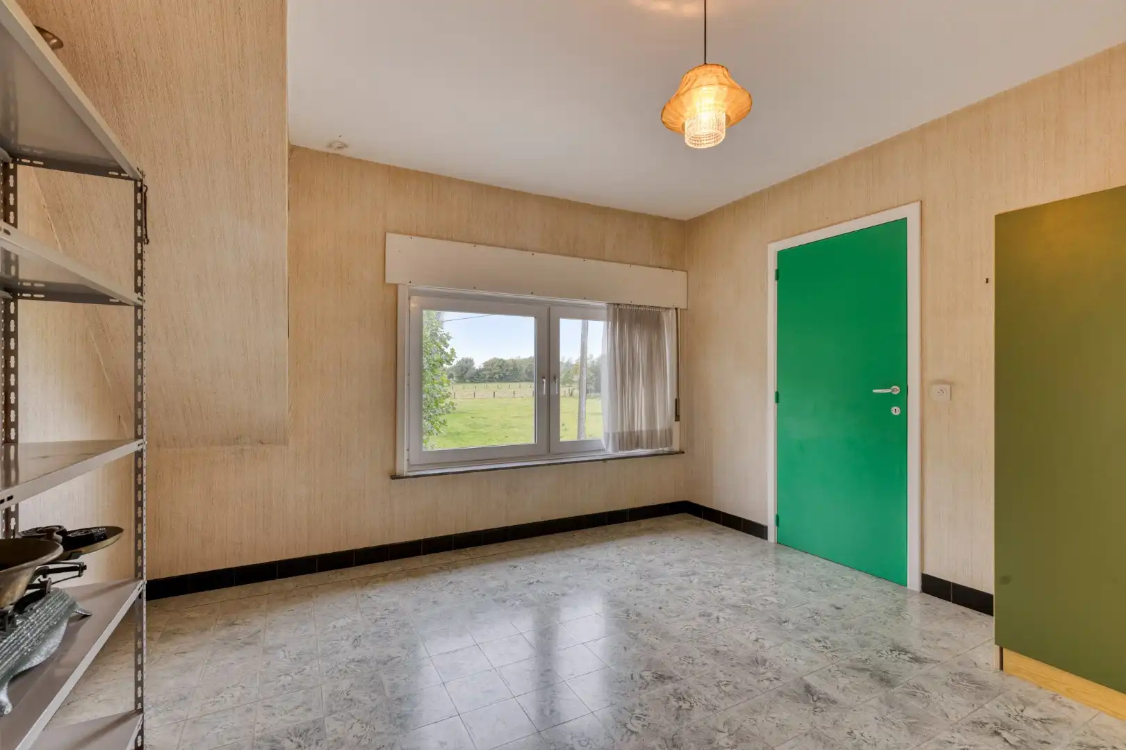 Robuuste open bebouwing met 4slpks  foto 15