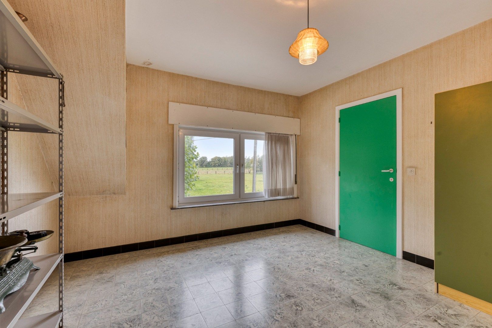 Robuuste open bebouwing met 4slpks  foto 15