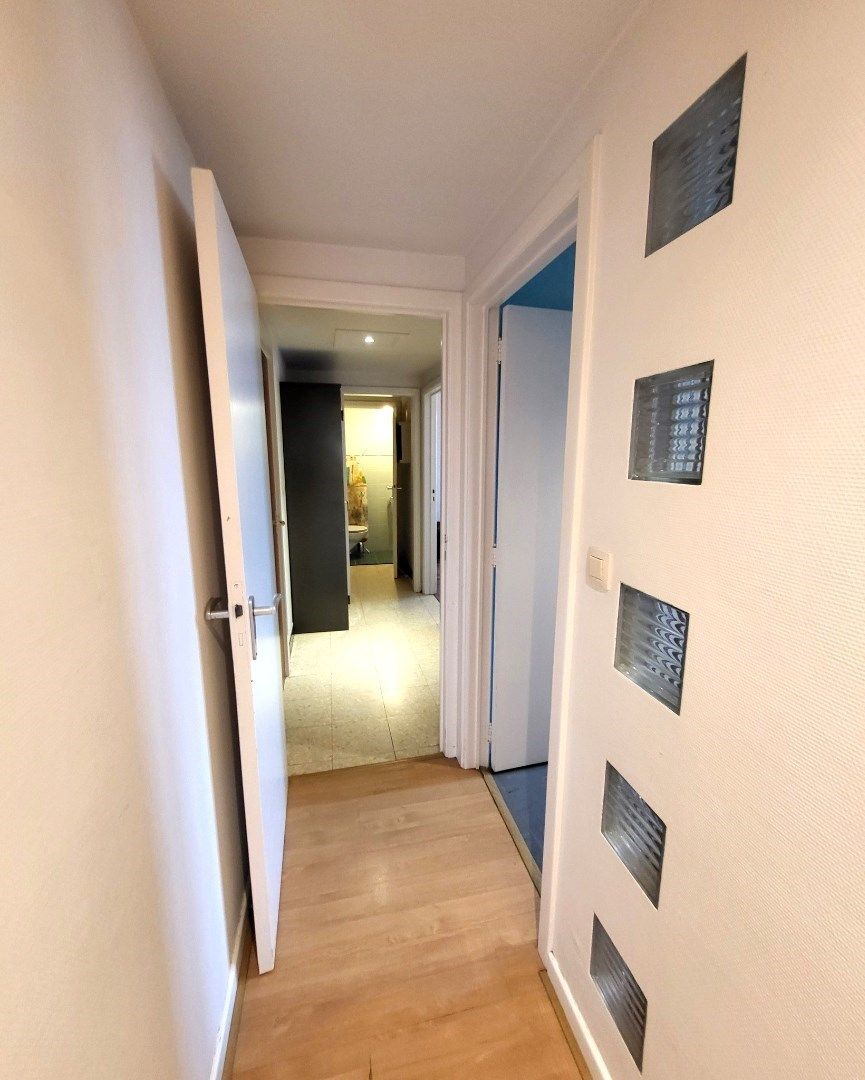 Ruim appartement met 3 slaapkamers. foto 4