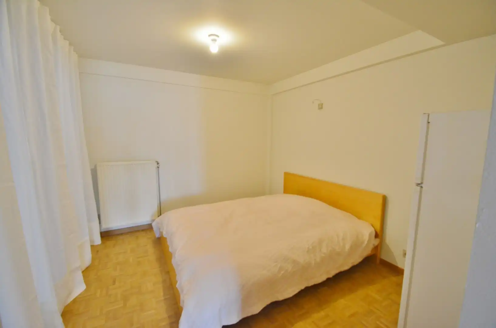 Instapklaar appartement met prachtig zicht op de Visserskaai te Oostende! foto 12