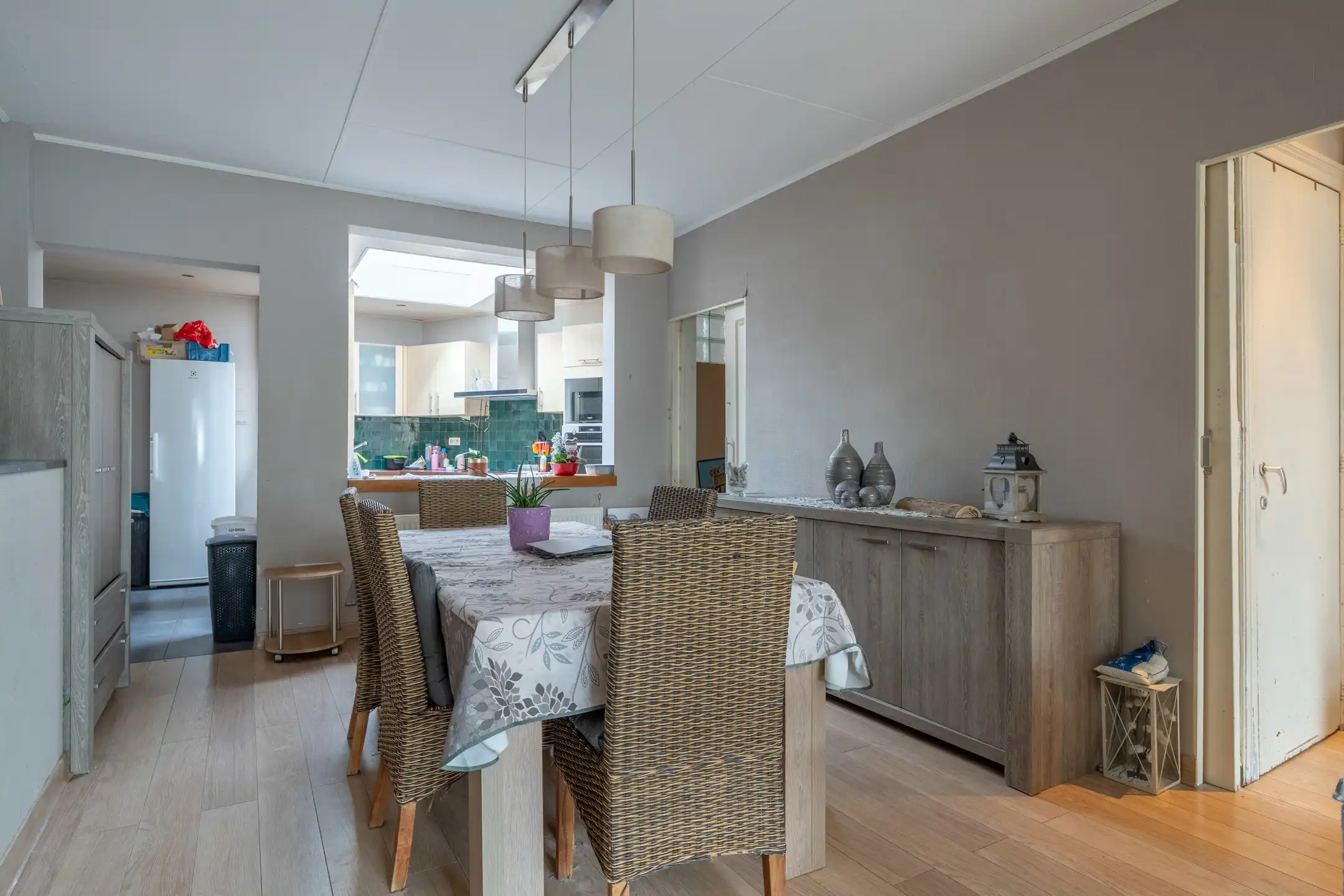 Gerenoveerde woning met 3slpk nabij centrum Turnhout foto 6