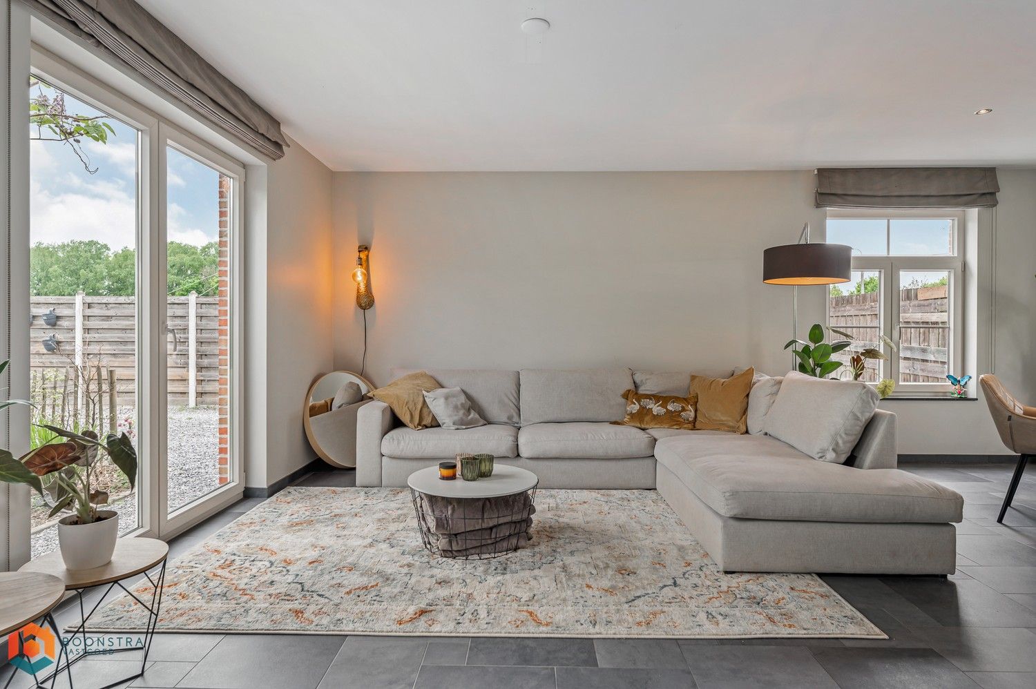 Stijlvolle en energiezuinige woning met 5 Slpkrs op een ruim perceel van 1370 m² foto 7