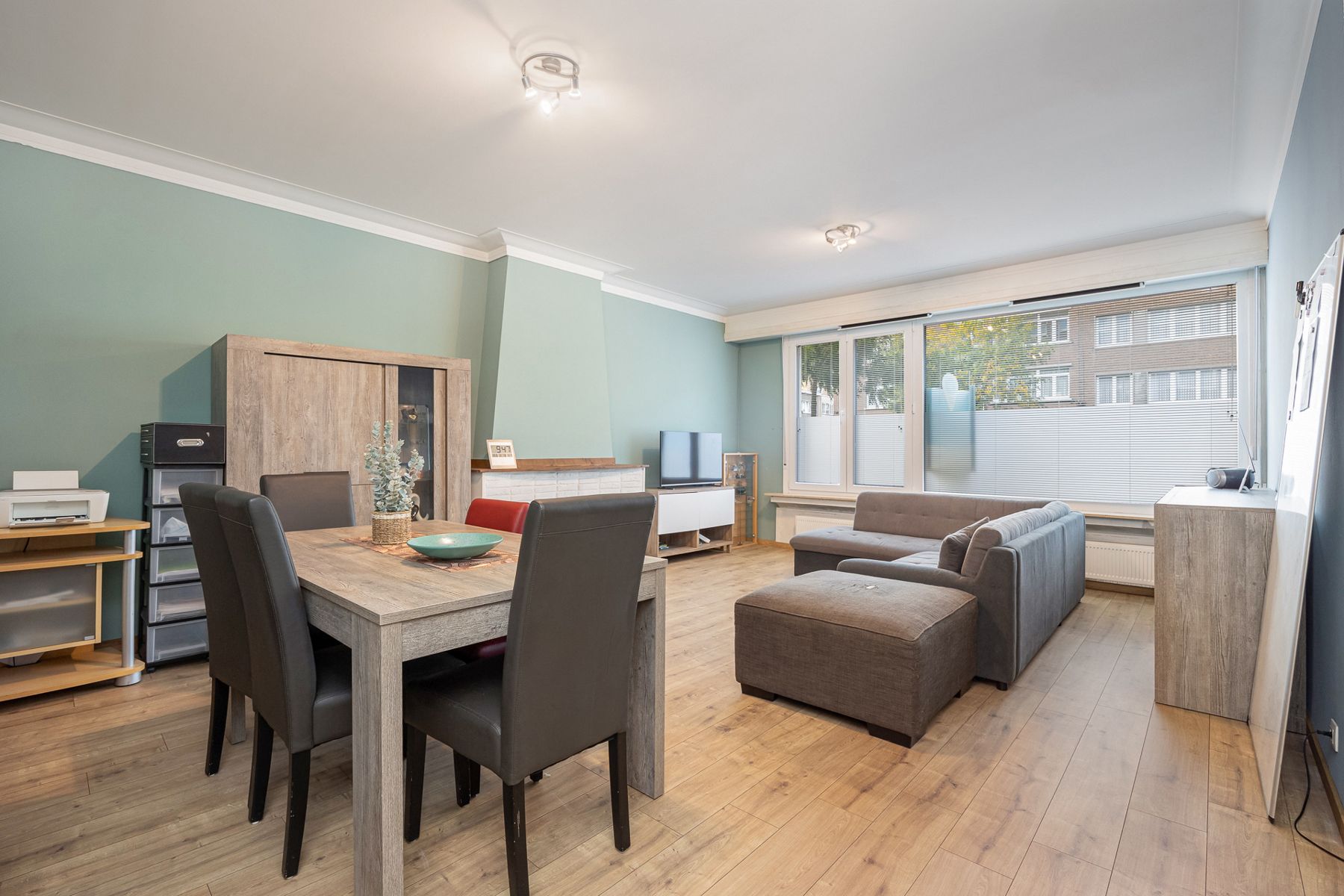Modern appartement met mooie tuin foto {{pictureIndex}}