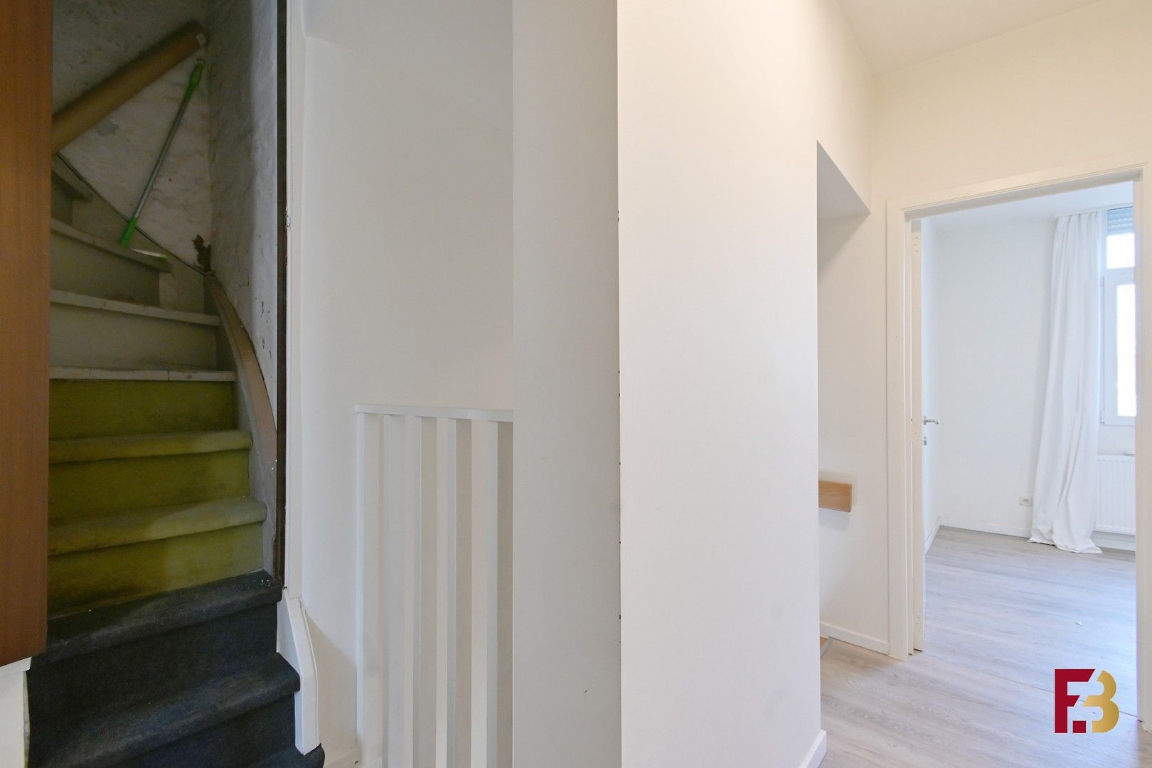 veelzijdige woning in het populaire Ekkergem foto 11