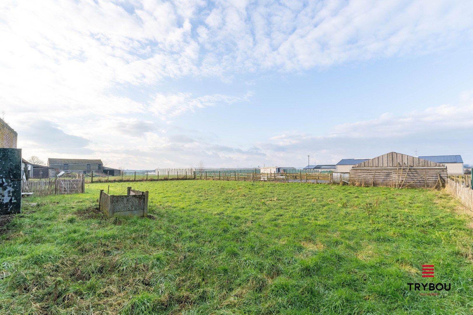 Authentieke hoeve met bijgebouwen op ruim perceel foto 25
