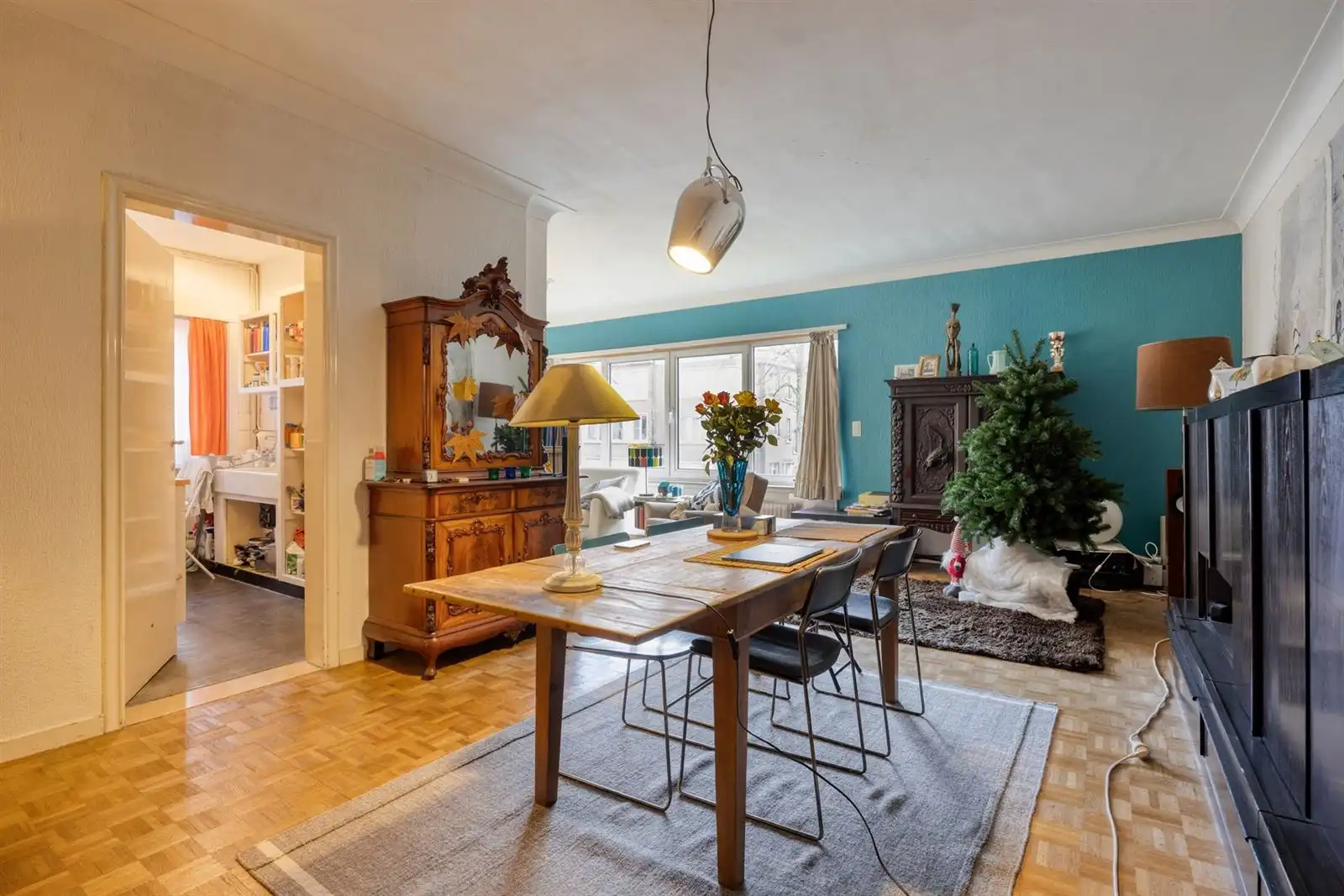 Wilrijk: te renoveren volwaardig 3 slaapkamer appartement  foto 5