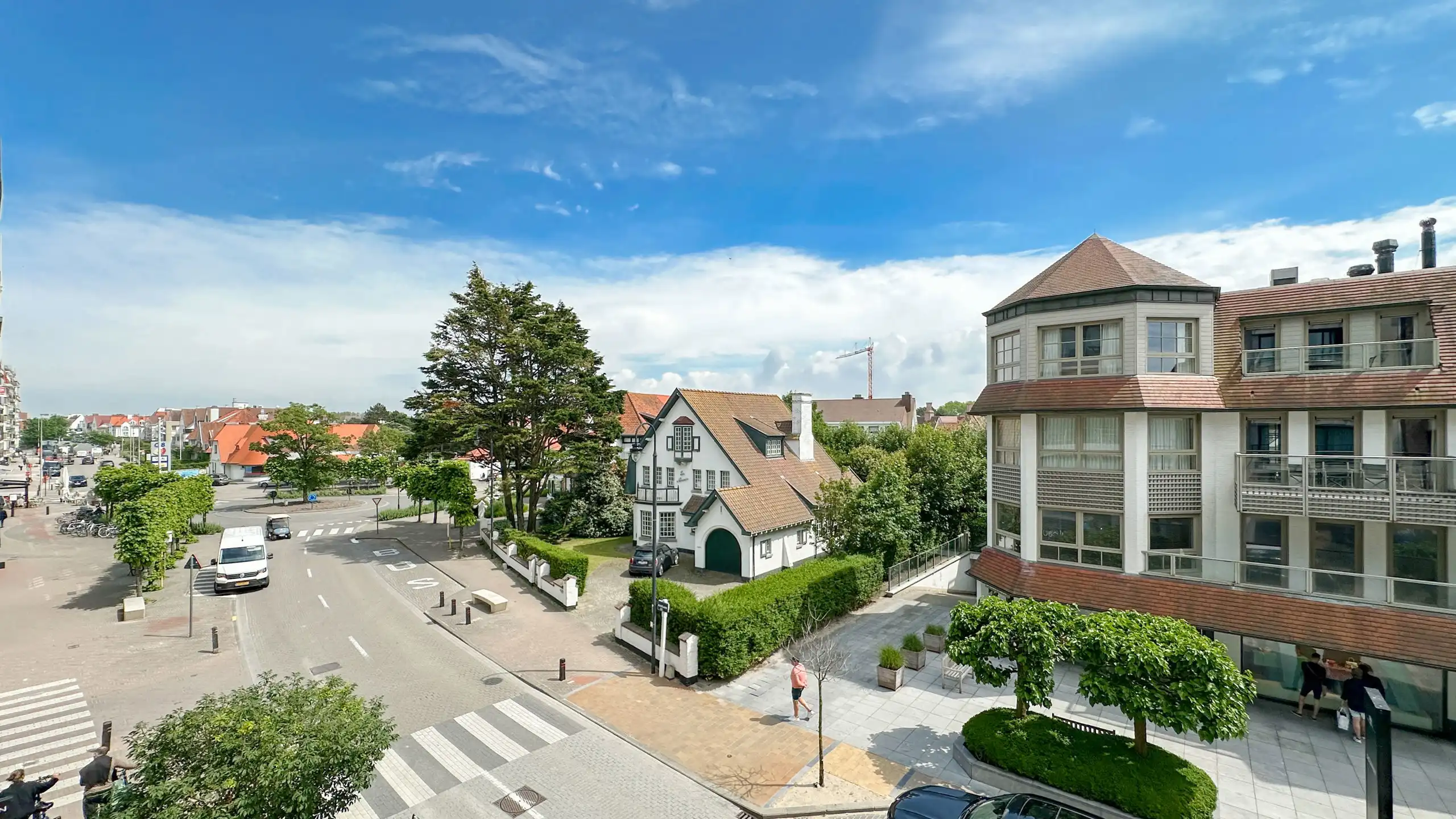 Uitzonderlijke renovatieopportuniteit op de Kustlaan foto 3
