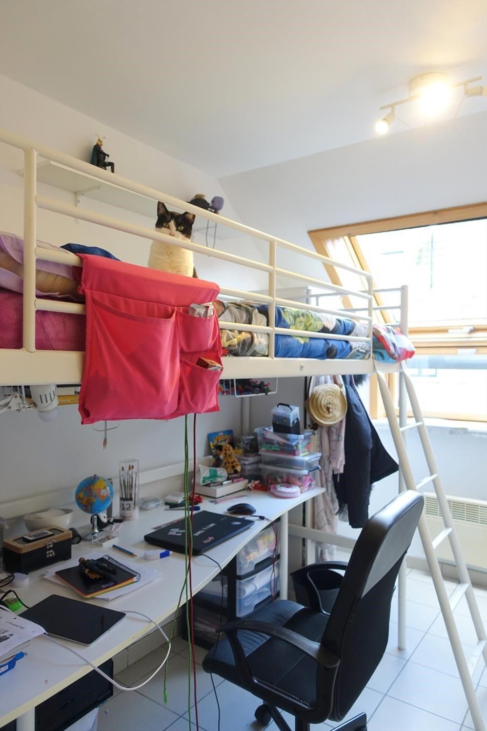 Half-open Woning met 3 slaapkamers foto 10
