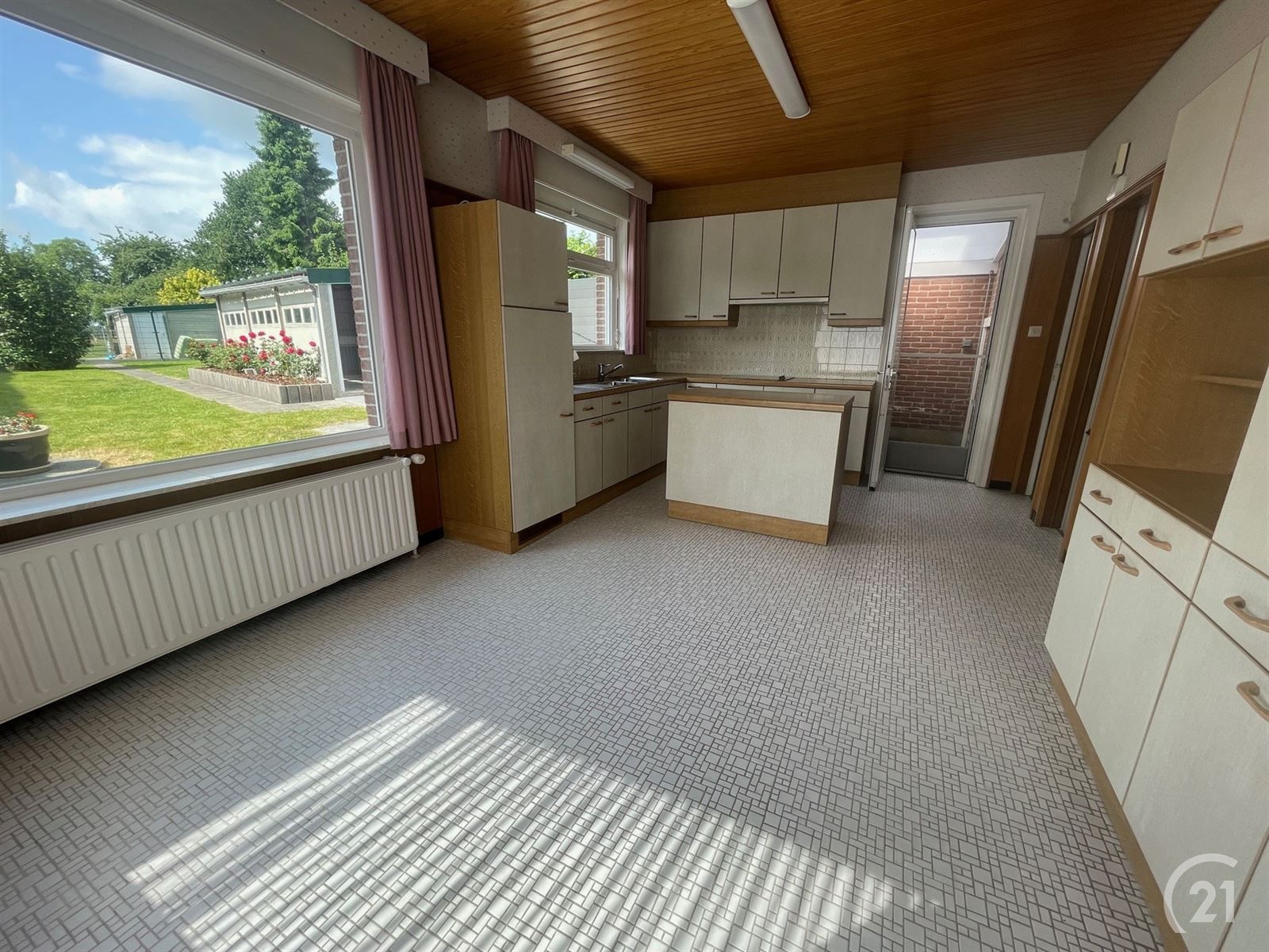 Solide 3 gevelwoning met 4 kamers, tuin en garage  foto 7