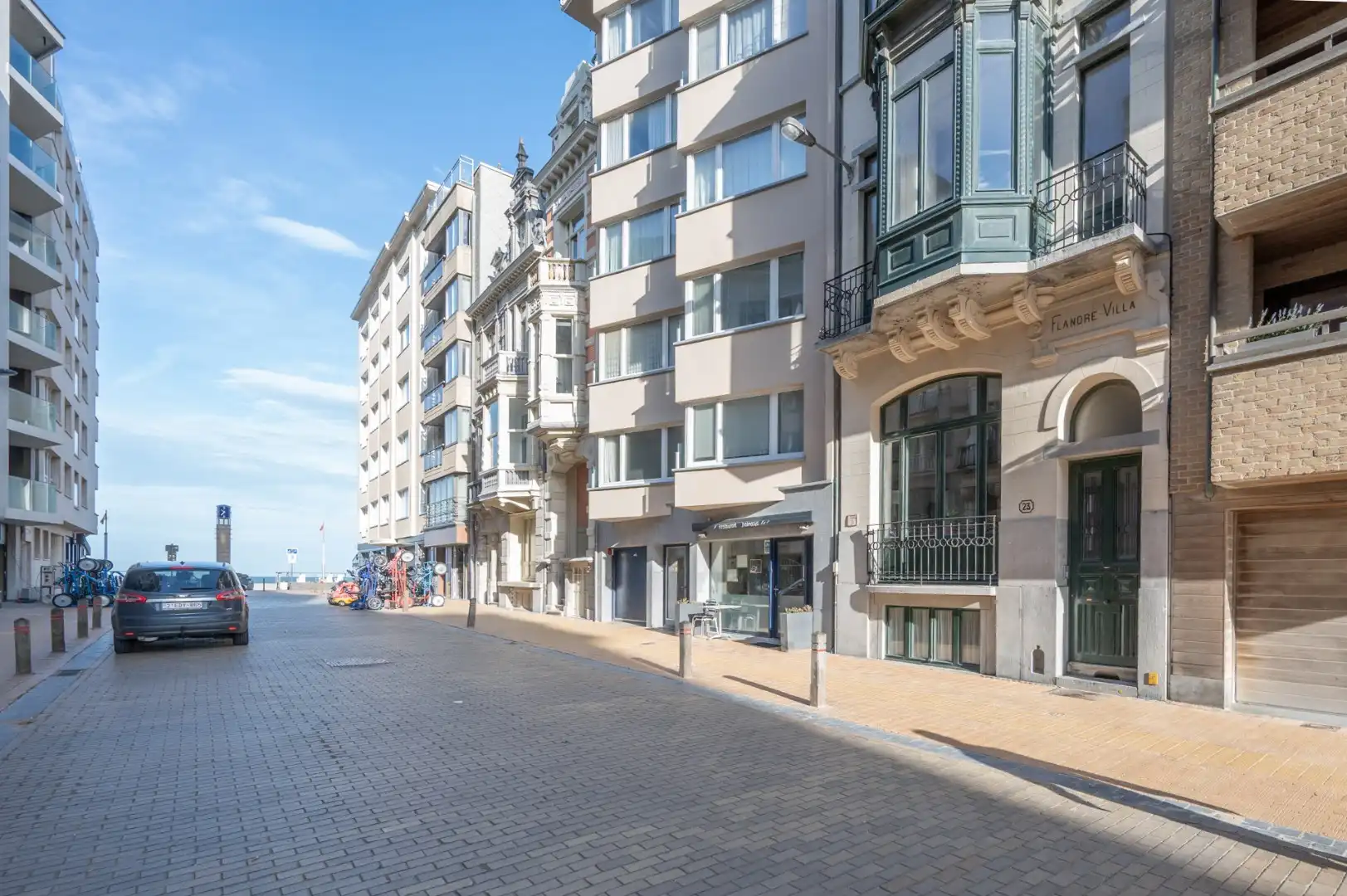 Centraal gelegen appartement met FRONTAAL ZEEZICHT foto 19