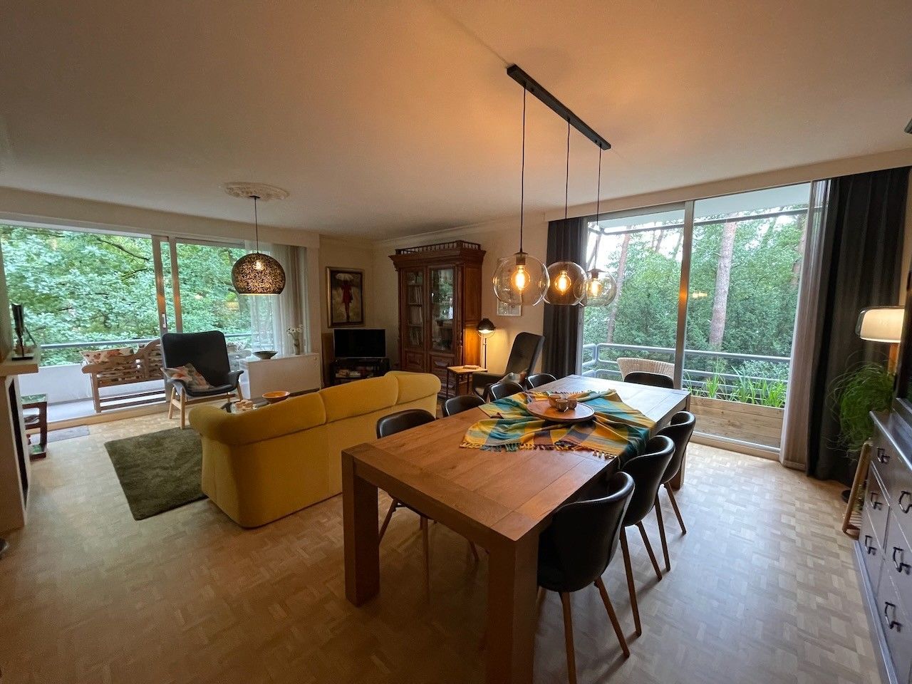 Hoofdfoto van de publicatie: Genk, Weg naar As 119 bus 81: Instapklaar appartement met 3 slaapkamers, 2 terrassen (ZW & NW) in residentie Karekiet.