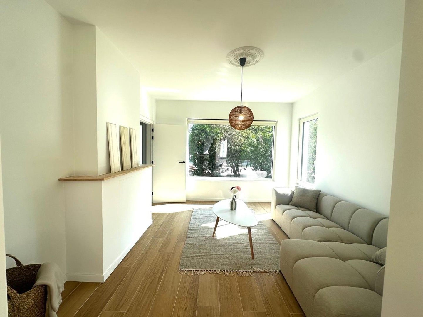 Instapklare, recent gerenoveerde woning op toplocatie in Laarne foto 8