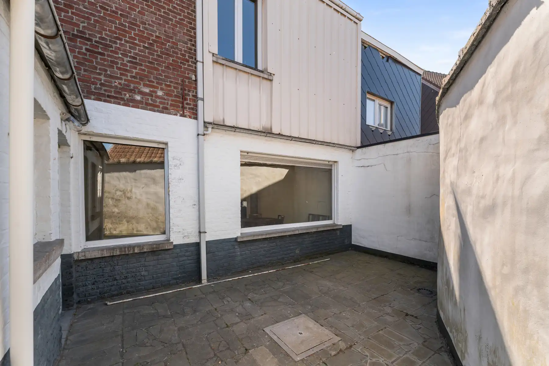 Ruime rijwoning in het stadscentrum foto 2