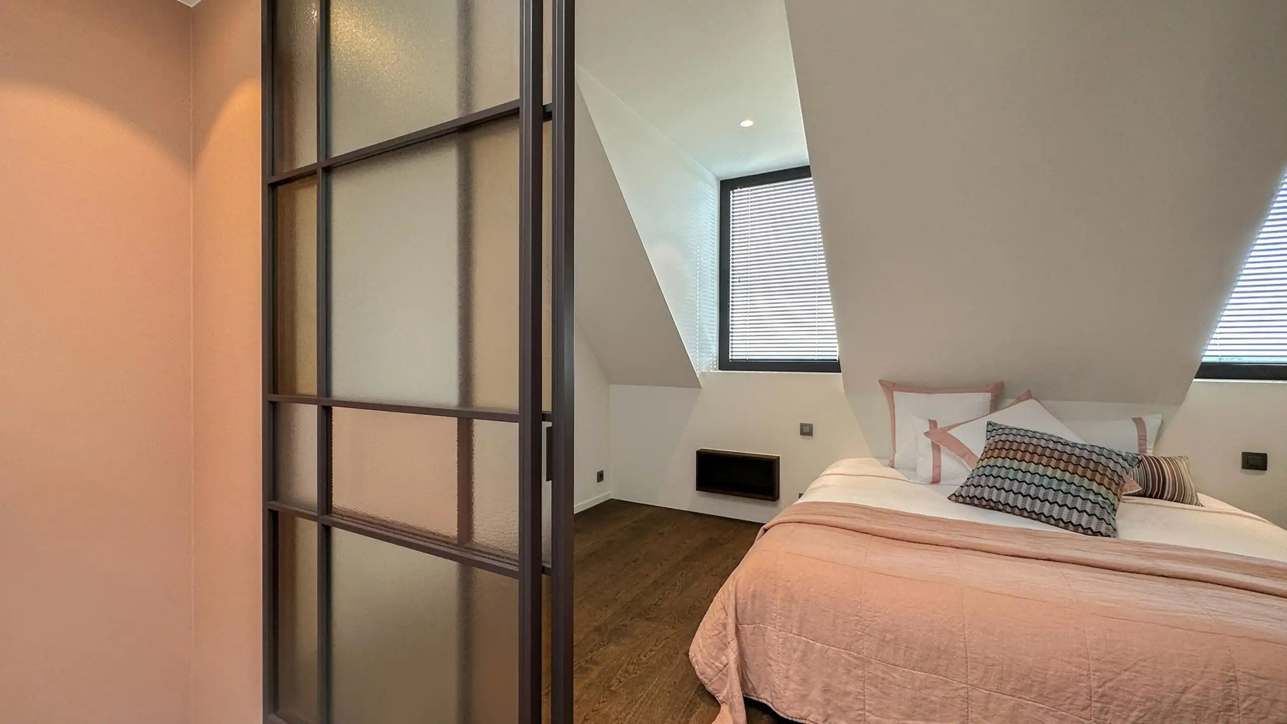 Zonovergoten nieuwbouw PENTHOUSE met 2 terrassen / Zoute foto 29