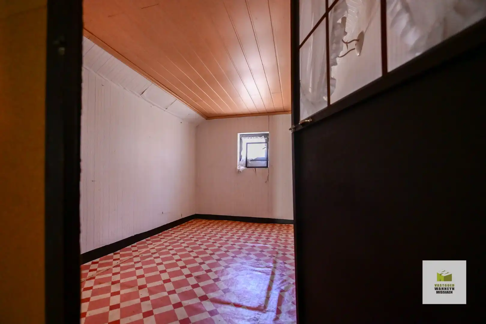 Open bebouwing met 3 gelijkvloerse slaapkamers en garage foto 12