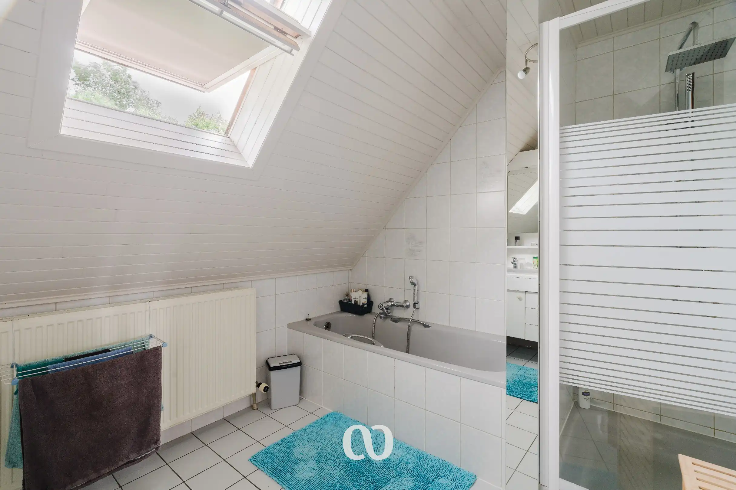Prachtig onderhouden gezinswoning met 4 slaapkamers foto 15