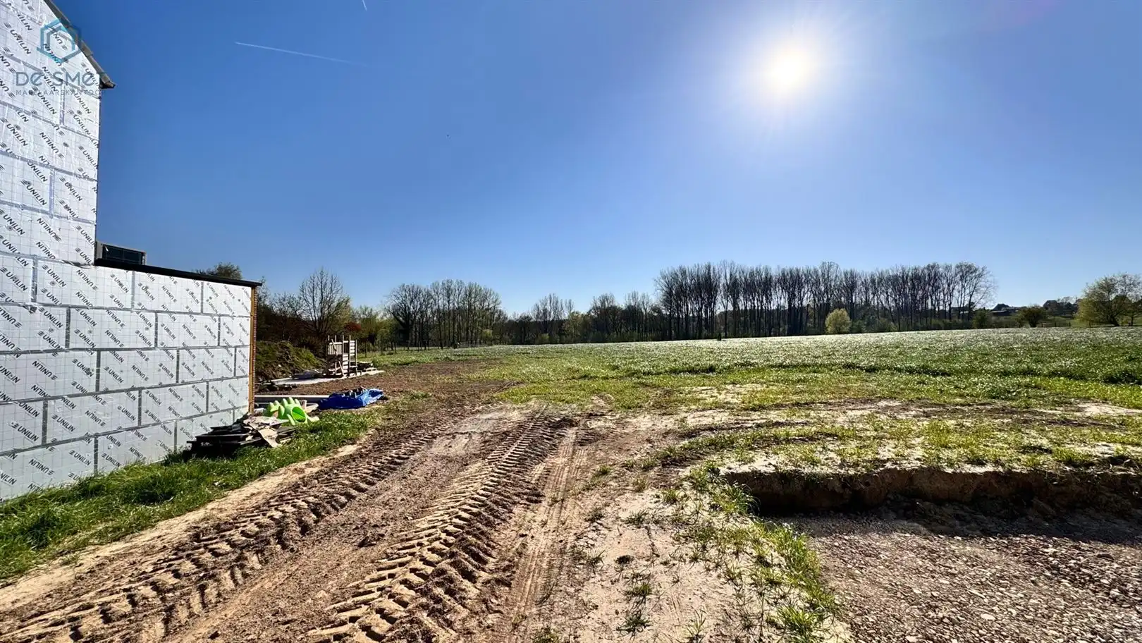 BOUWGROND VAN 1218m² VOOR GESLOTEN BEBOUWING. foto 4