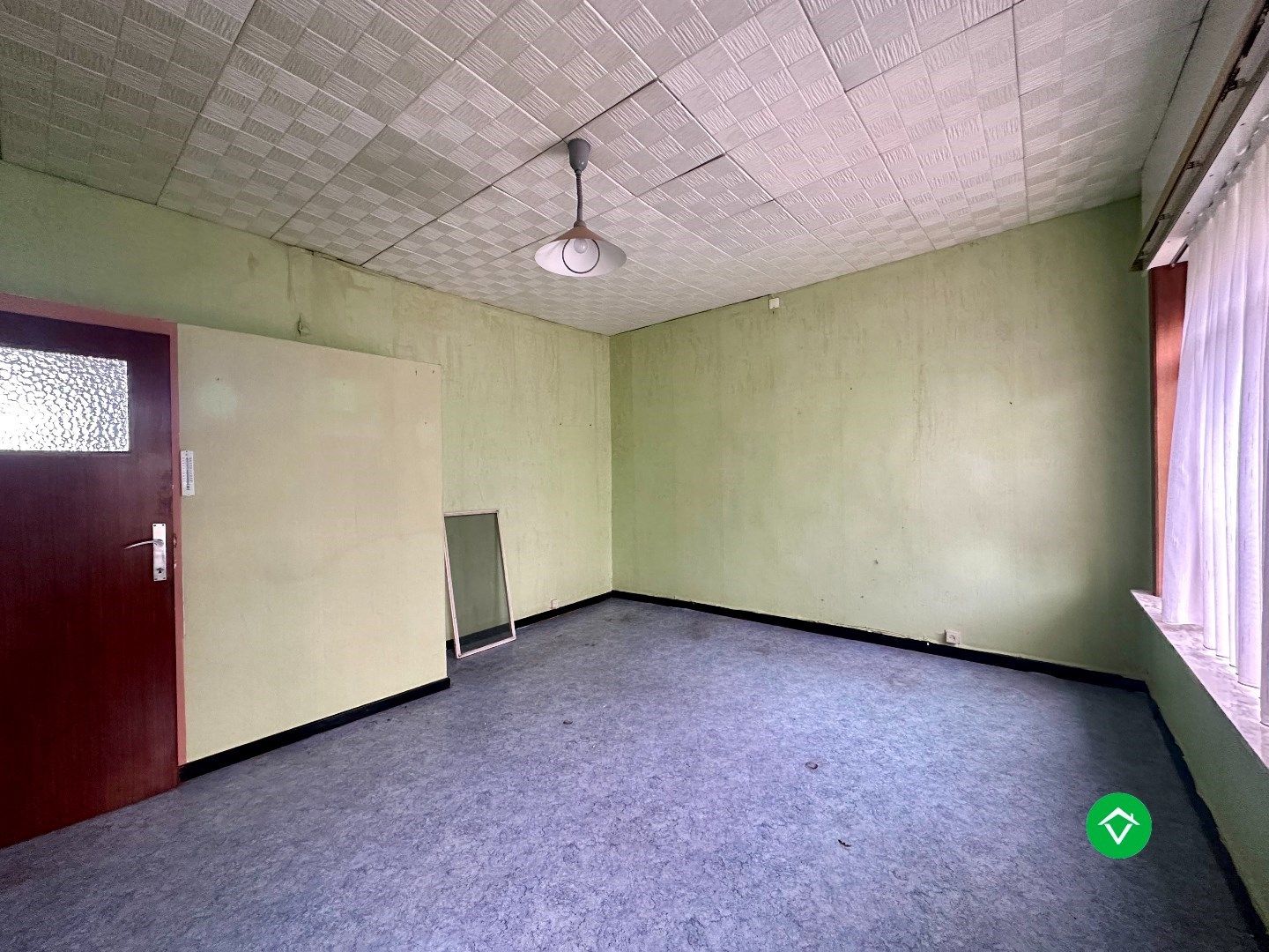 Riante woning met veel potentieel gelegen in Esen, Diksmuide foto 12