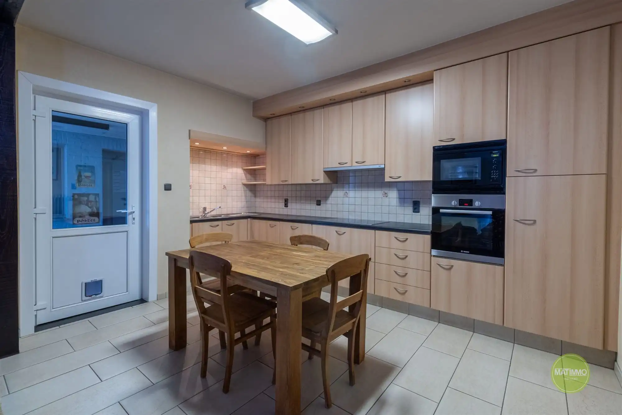 Ruime gezinswoning met tuin en garage in Dessel foto 8