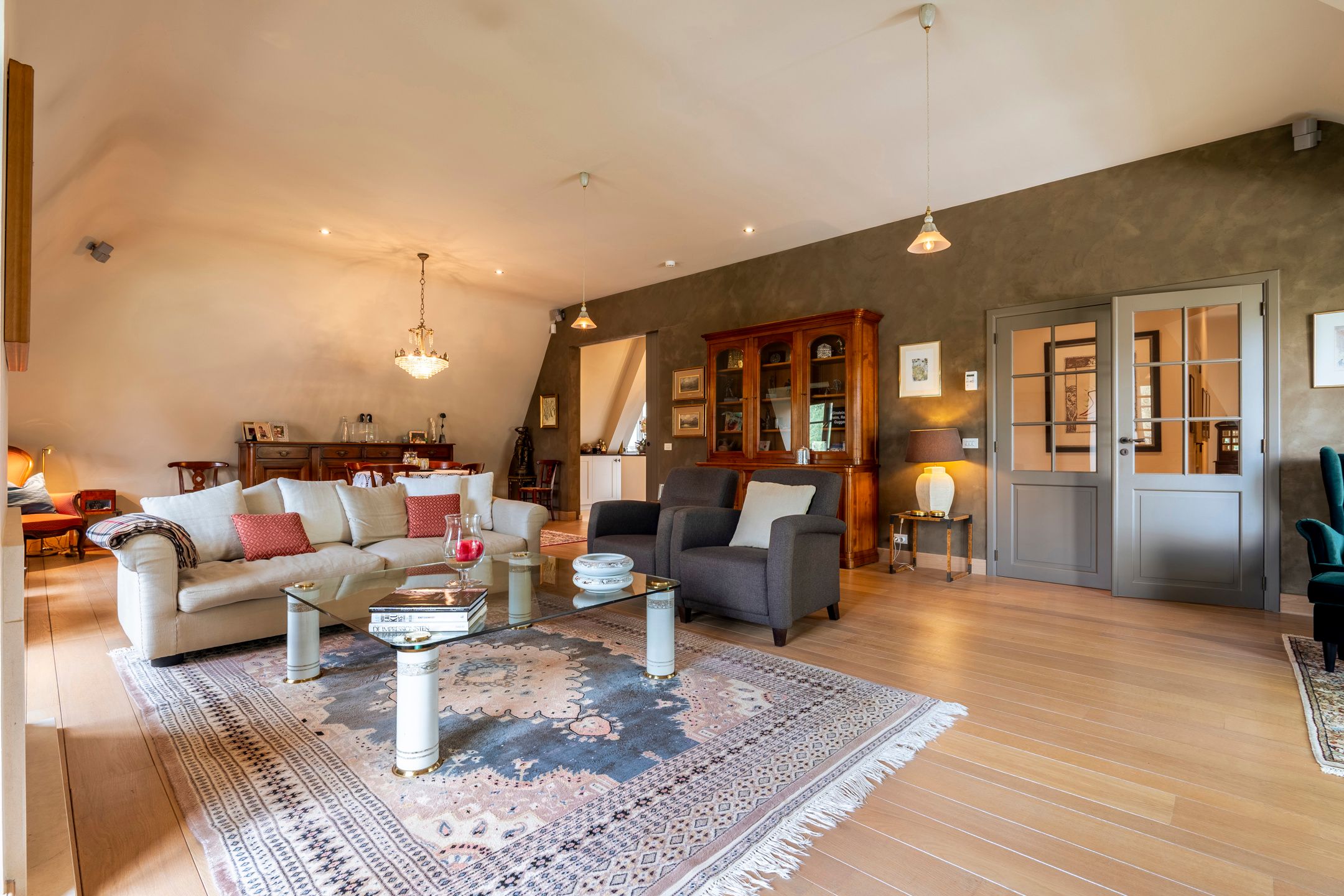 Penthouse op centrale locatie en terras met veel privacy foto 5