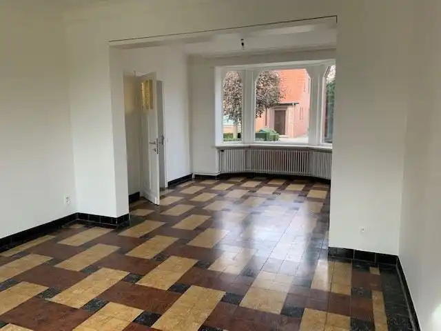 Volledig gerenoveerde woning met 5 slaapkamers foto 3