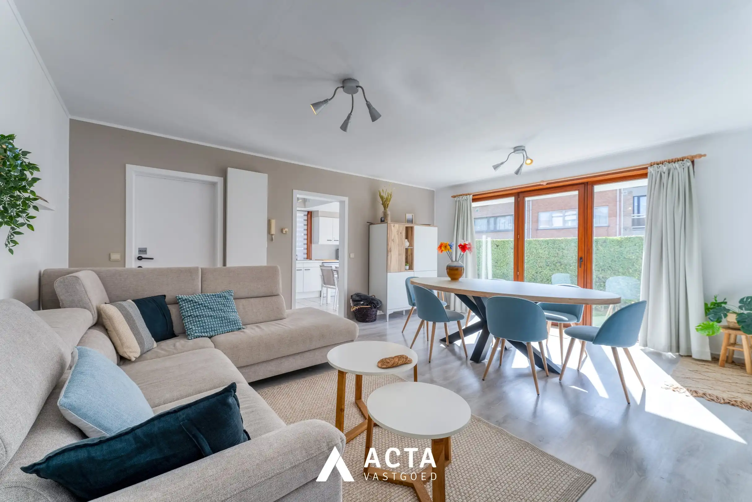 Gelijkvloers 3-slpk-appartement+tuin in Mariakerke foto 3