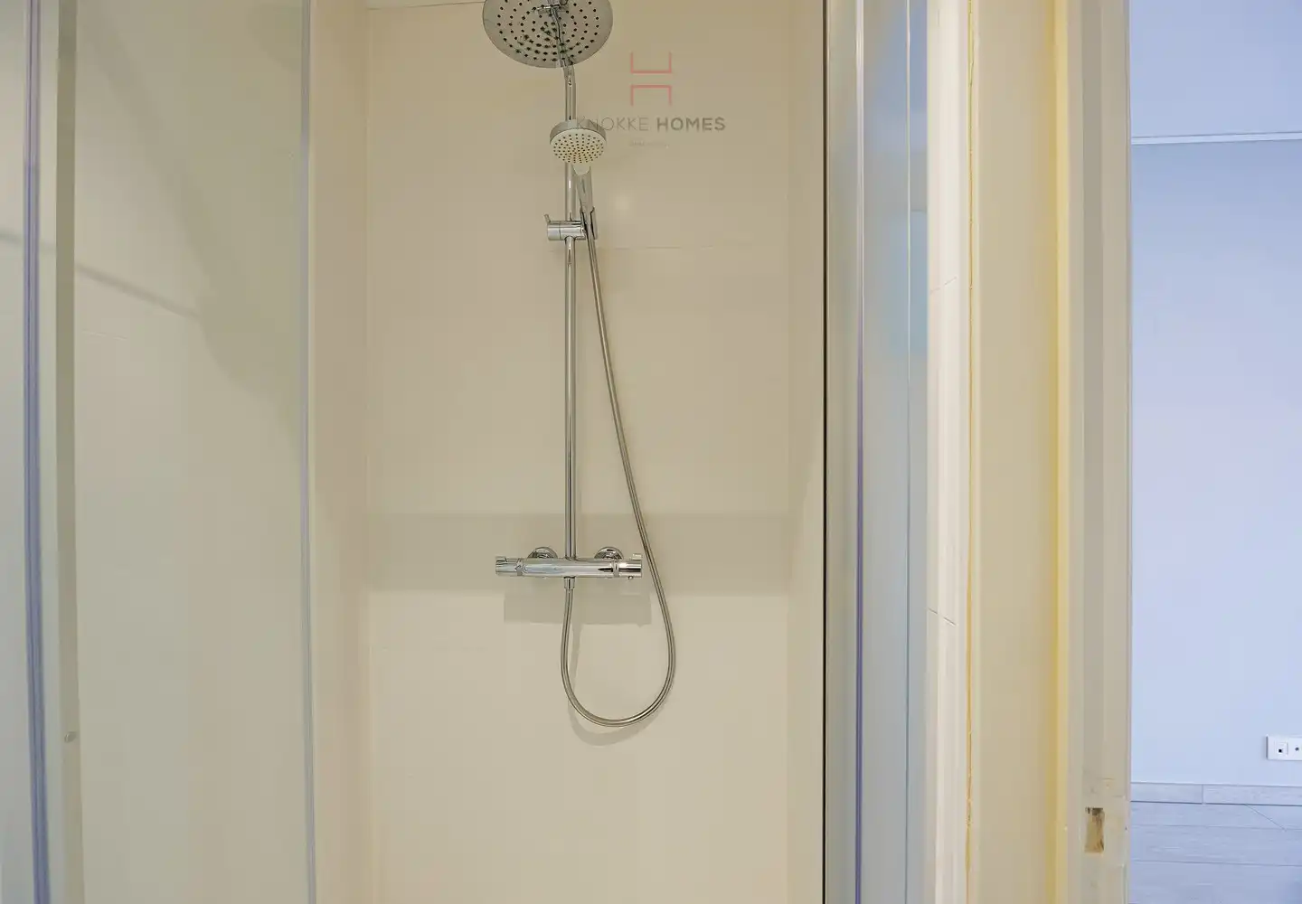 3-kamerappartement met frontaal zeezicht aan het Albertplein foto 19