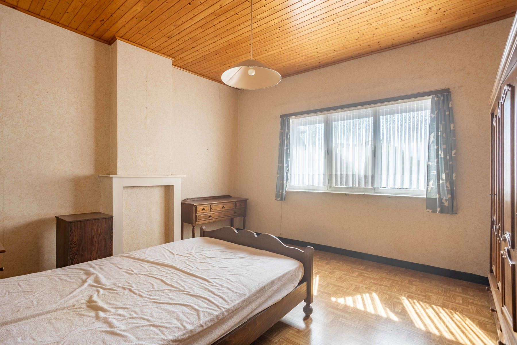 Te renoveren rijwoning met 3 slpk te Aalst! foto 19