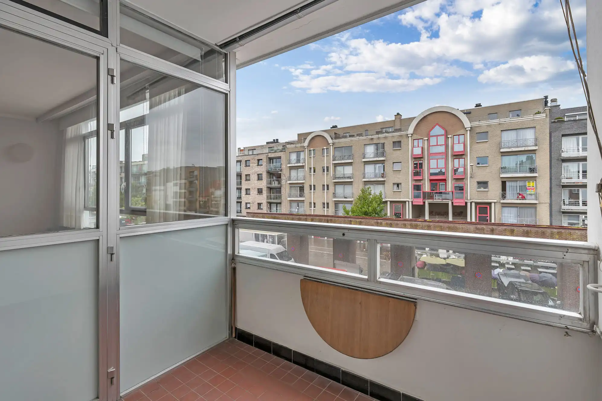 Tweeslaapkamer appartement met autostaanplaats foto 8