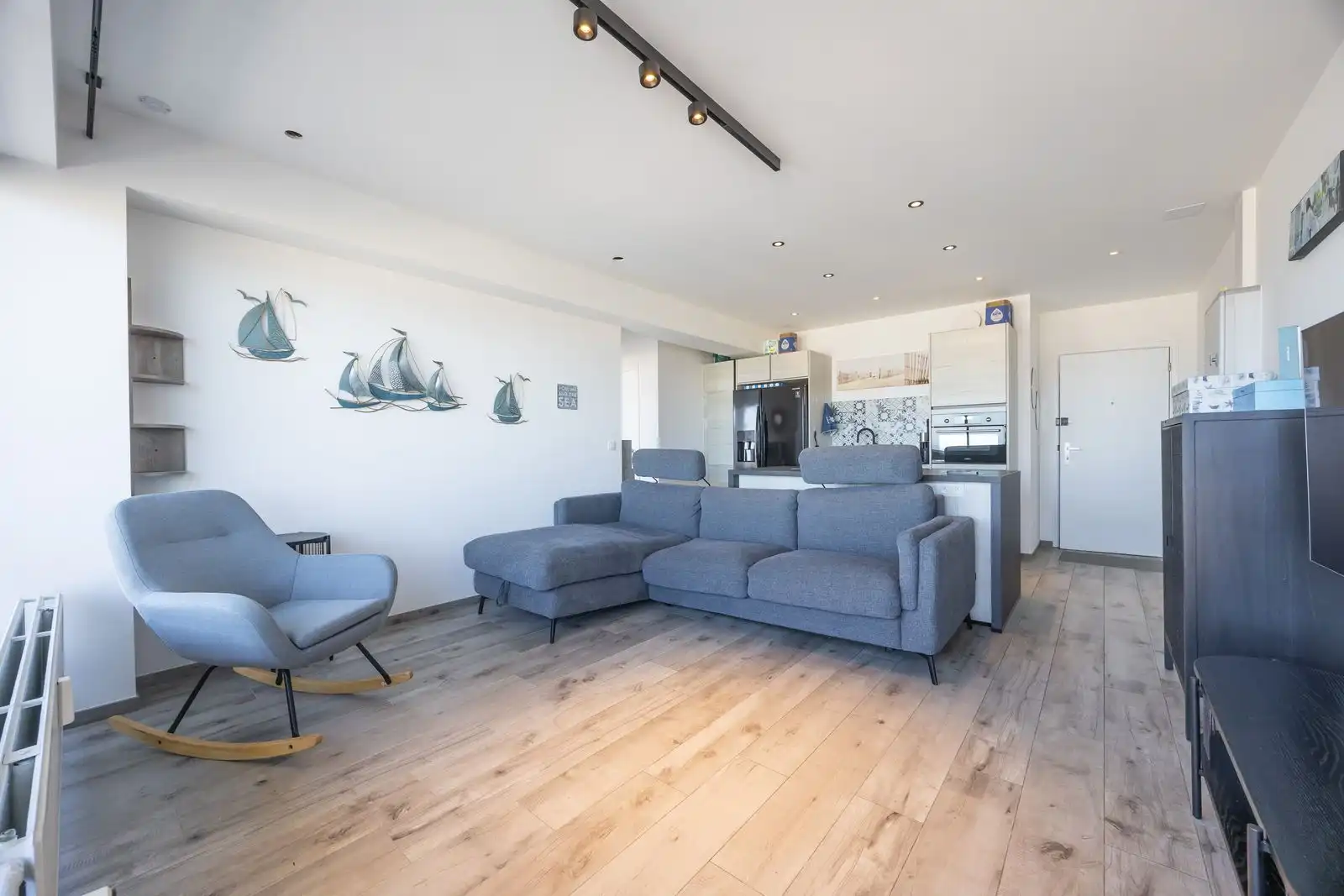 Uniek appartement met panoramisch zicht 180° foto 5