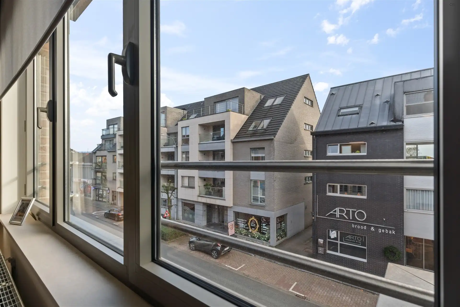 Top gelegen appartement te Stekene foto 7
