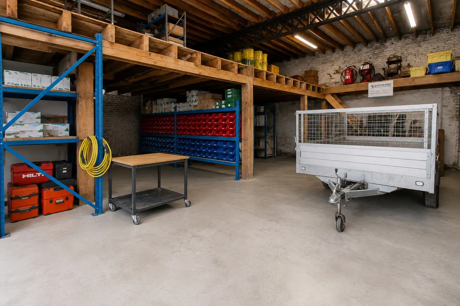 Industrieel-magazijn-logistiek te koop Brugstraat 00 - 8930 Lauwe