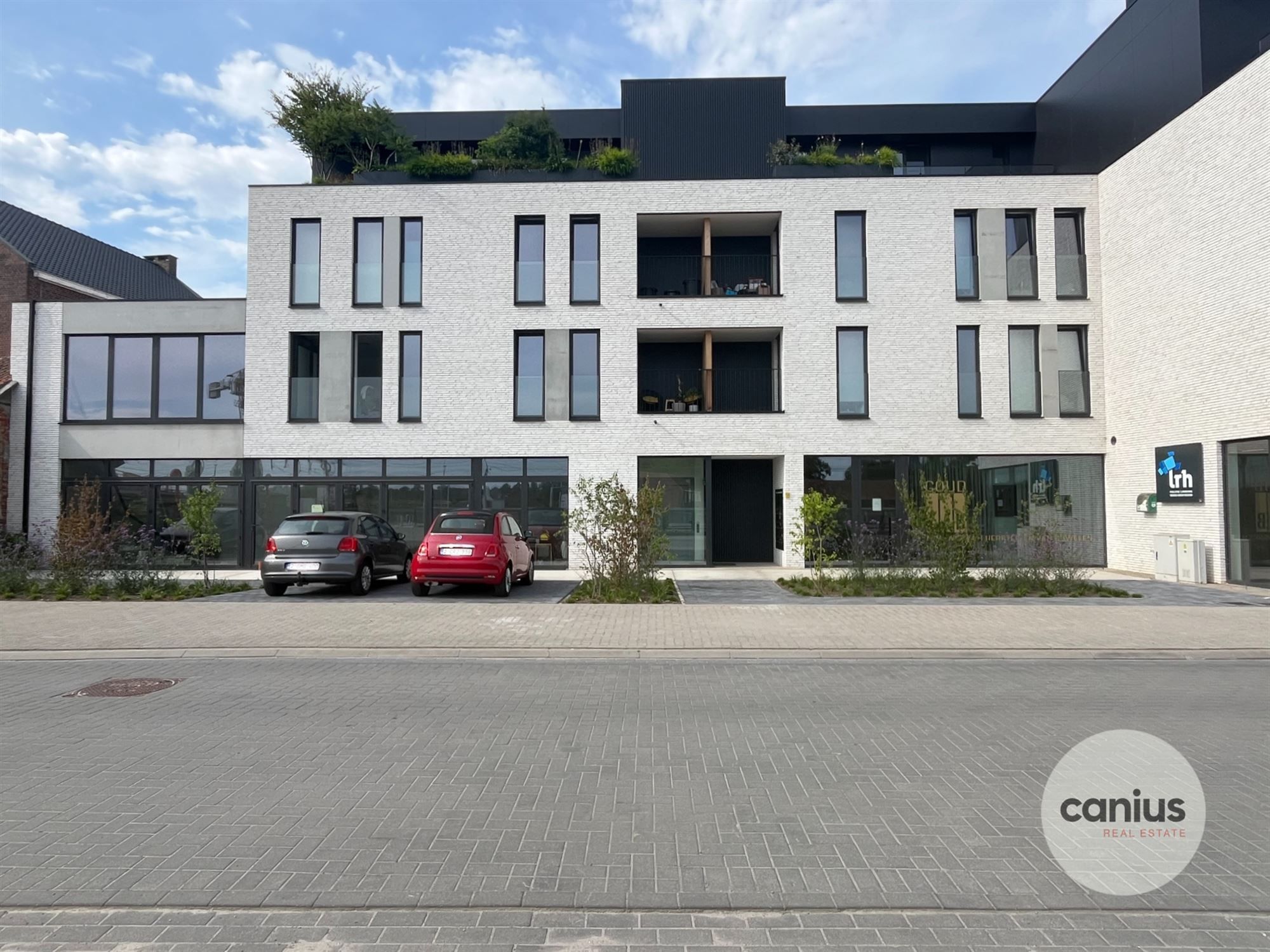 ()=>{if(producerUpdateValueVersion(node),producerAccessed(node),node.value===ERRORED)throw node.error;return node.value} Spoorstraat 1/0021 - 3590 DIEPENBEEK