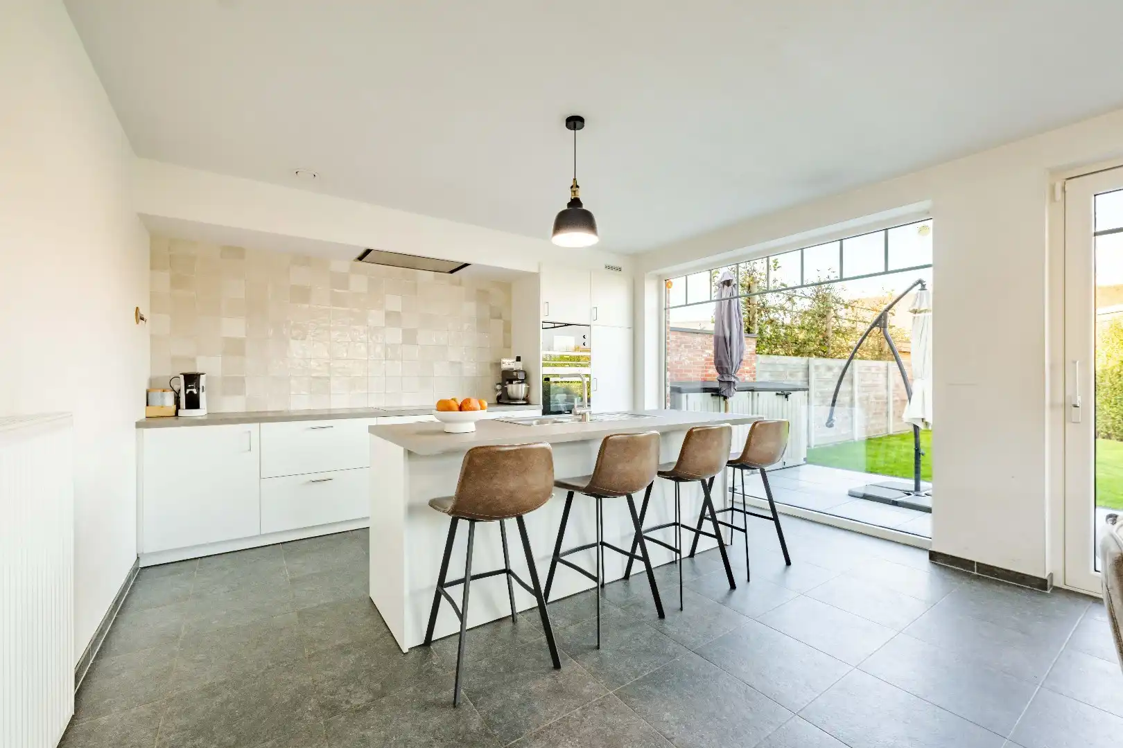 RECENTE HALF OPEN BEBOUWING MET TUIN | GARAGE | 3 SLPKS foto 8