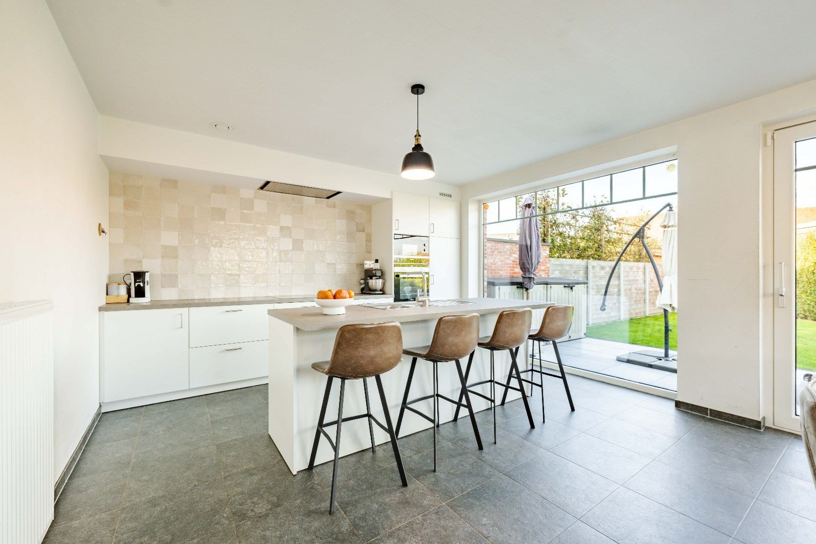 RECENTE HALF OPEN BEBOUWING MET TUIN | GARAGE | 3 SLPKS foto 8