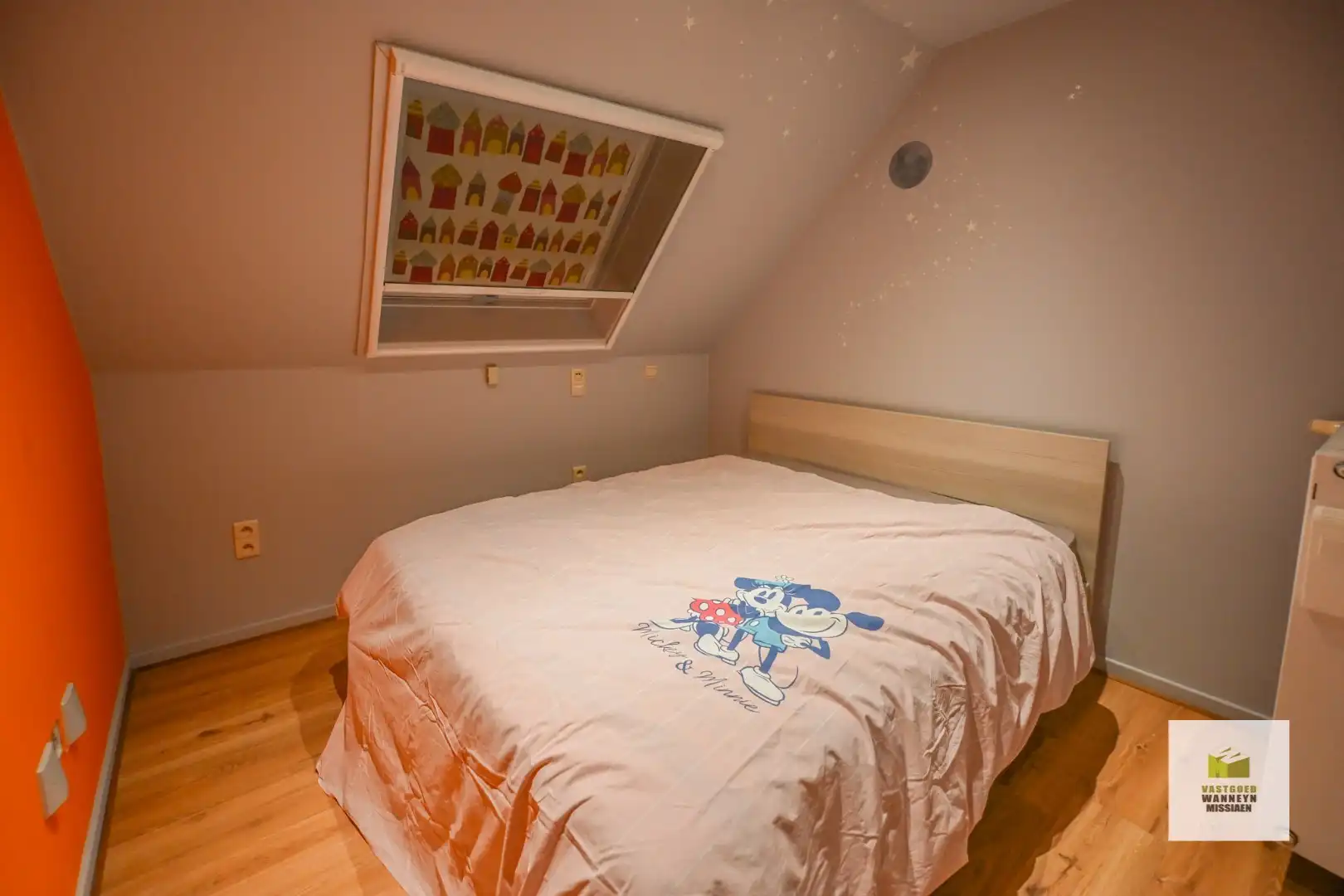 Ruime gezinswoning met tuin, 3 slaapkamers en een grote garage  foto 24