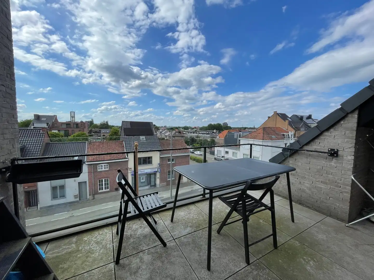 Prachtige penthouse met 3 slaapkamers en twee terrassen vlakbij het centrum van Hasselt. foto 4